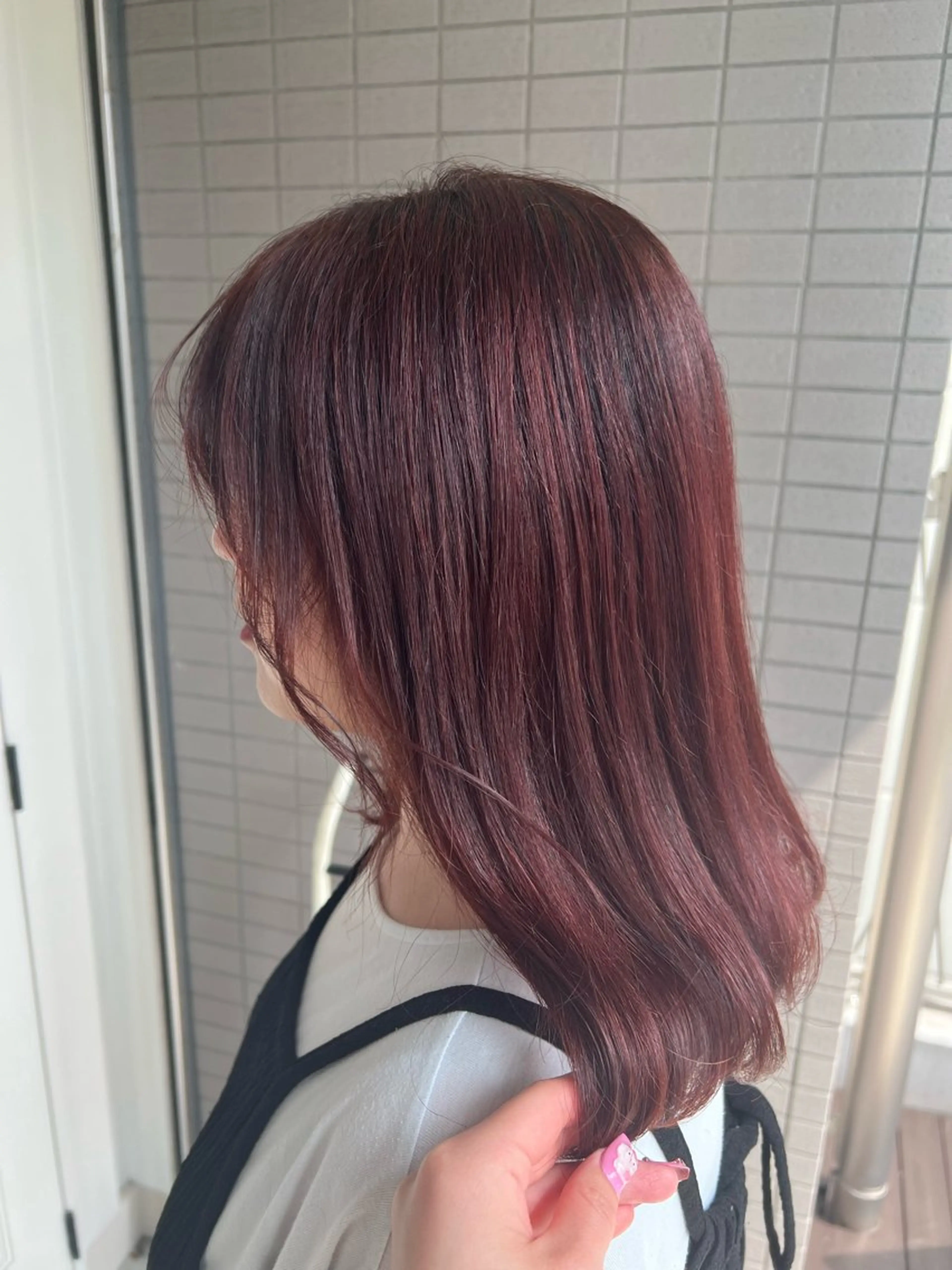 ミディアム カラー ブリーチ ボルドーカラー ブリーチなしカラー オーガニックカラー レッドカラー 髙橋 秀果のヘアスタイル
