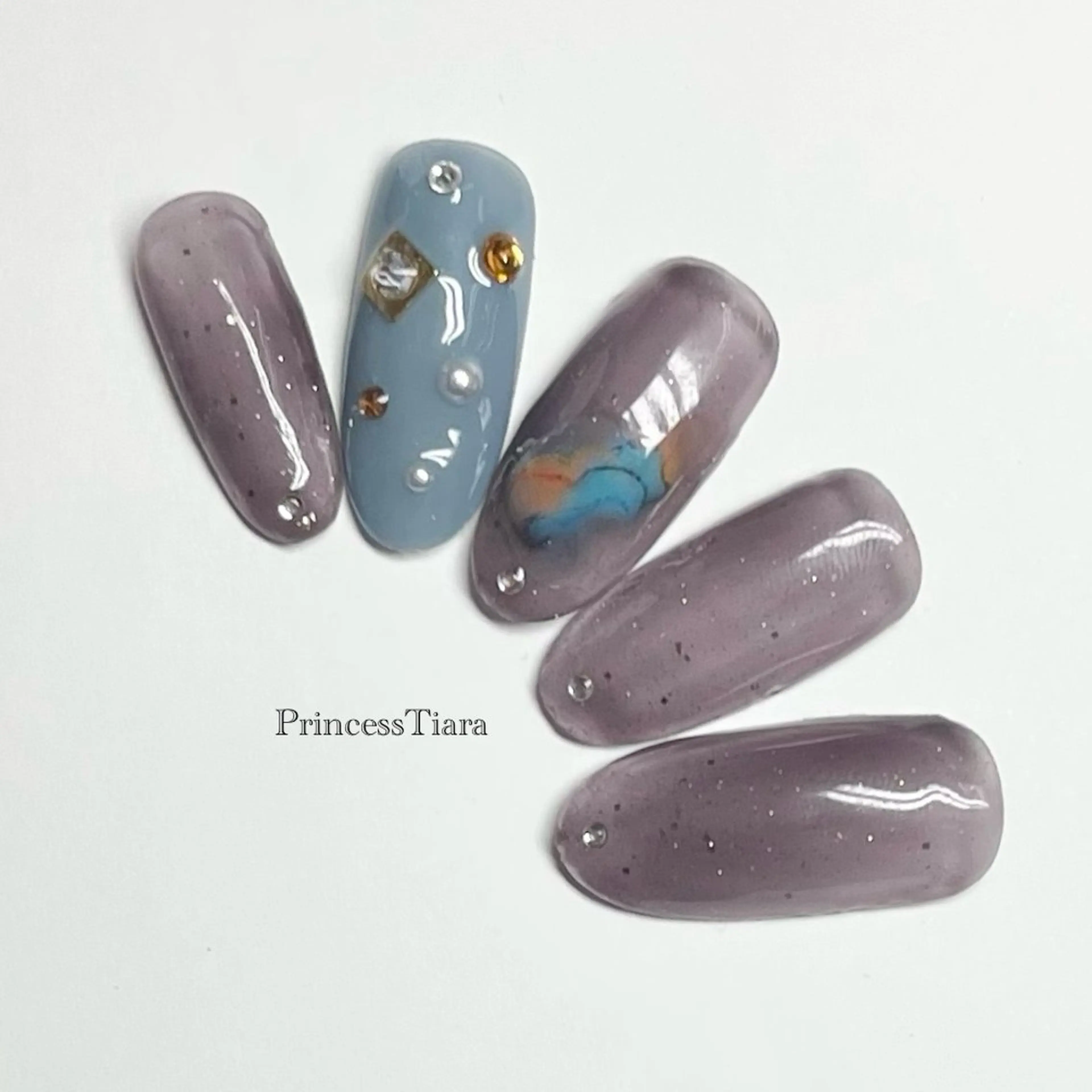 ネイル Grantulle collegeのネイルデザイン