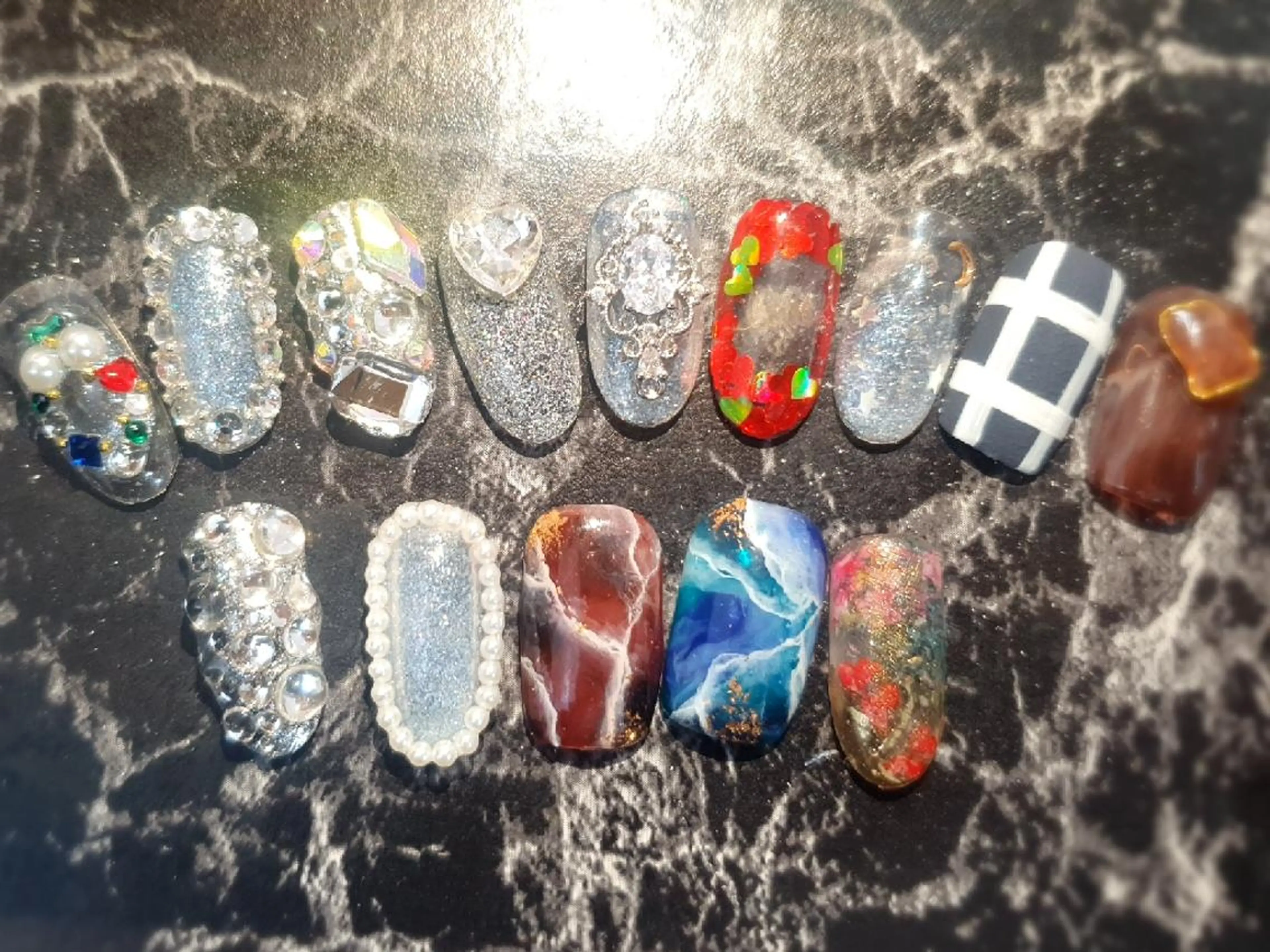 ネイル Salon de dahan所属・SALON DE DAHANのネイルデザイン