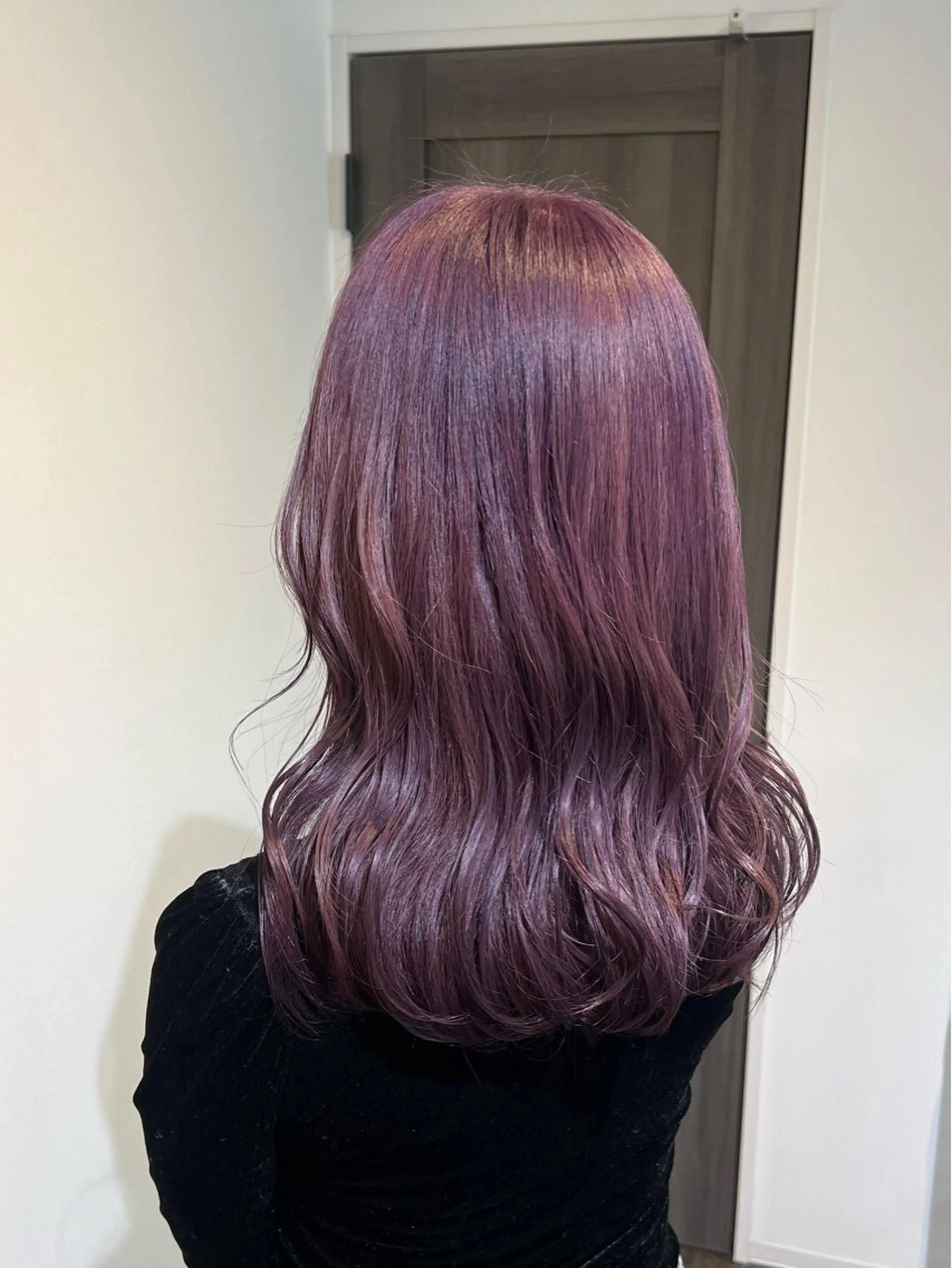 セミロング カラー ブリーチ ヘアカラー トリートメント Okano Mahoのヘアスタイル