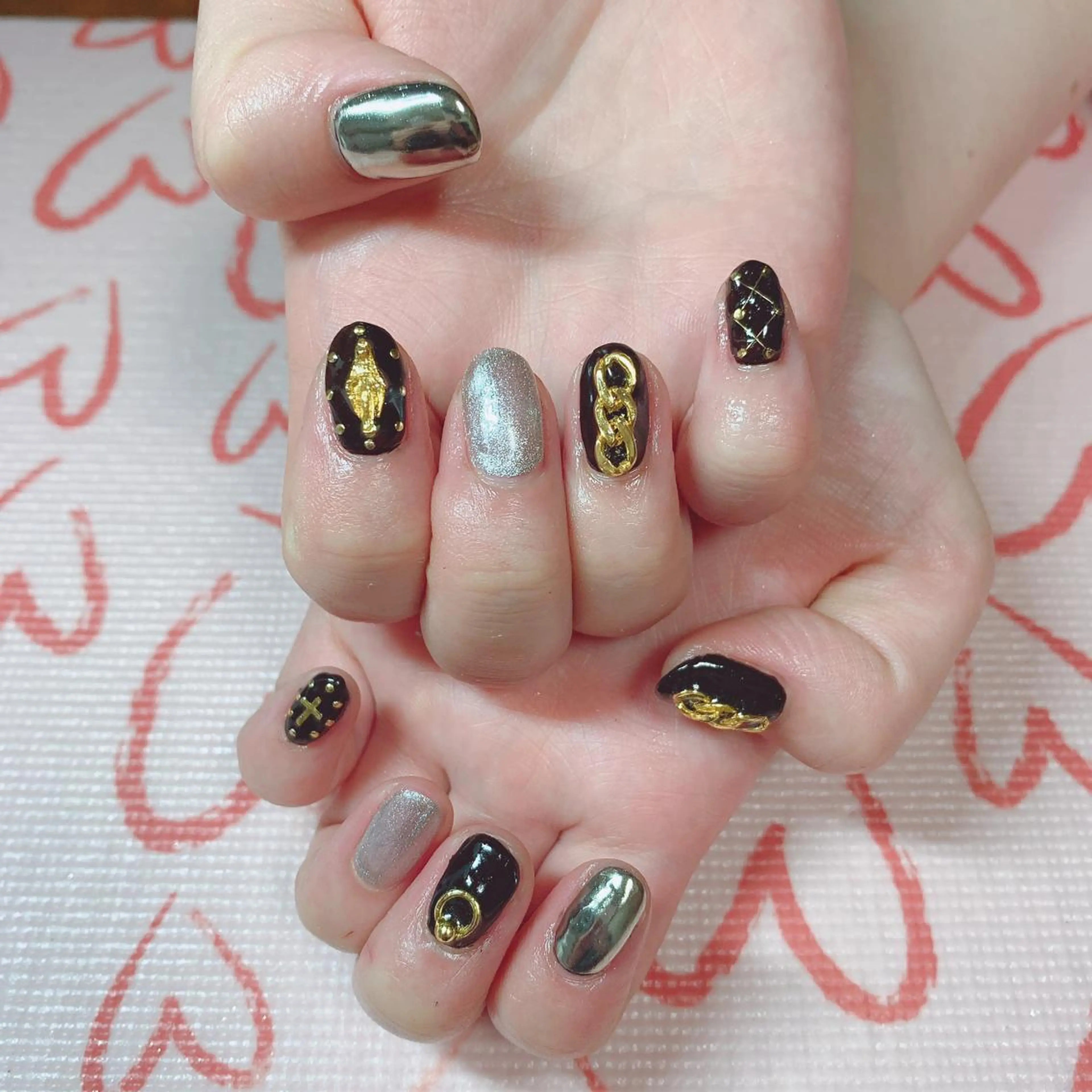 ネイル ミラーネイル ハンドネイル フットネイル nailsalon momoのネイルデザイン