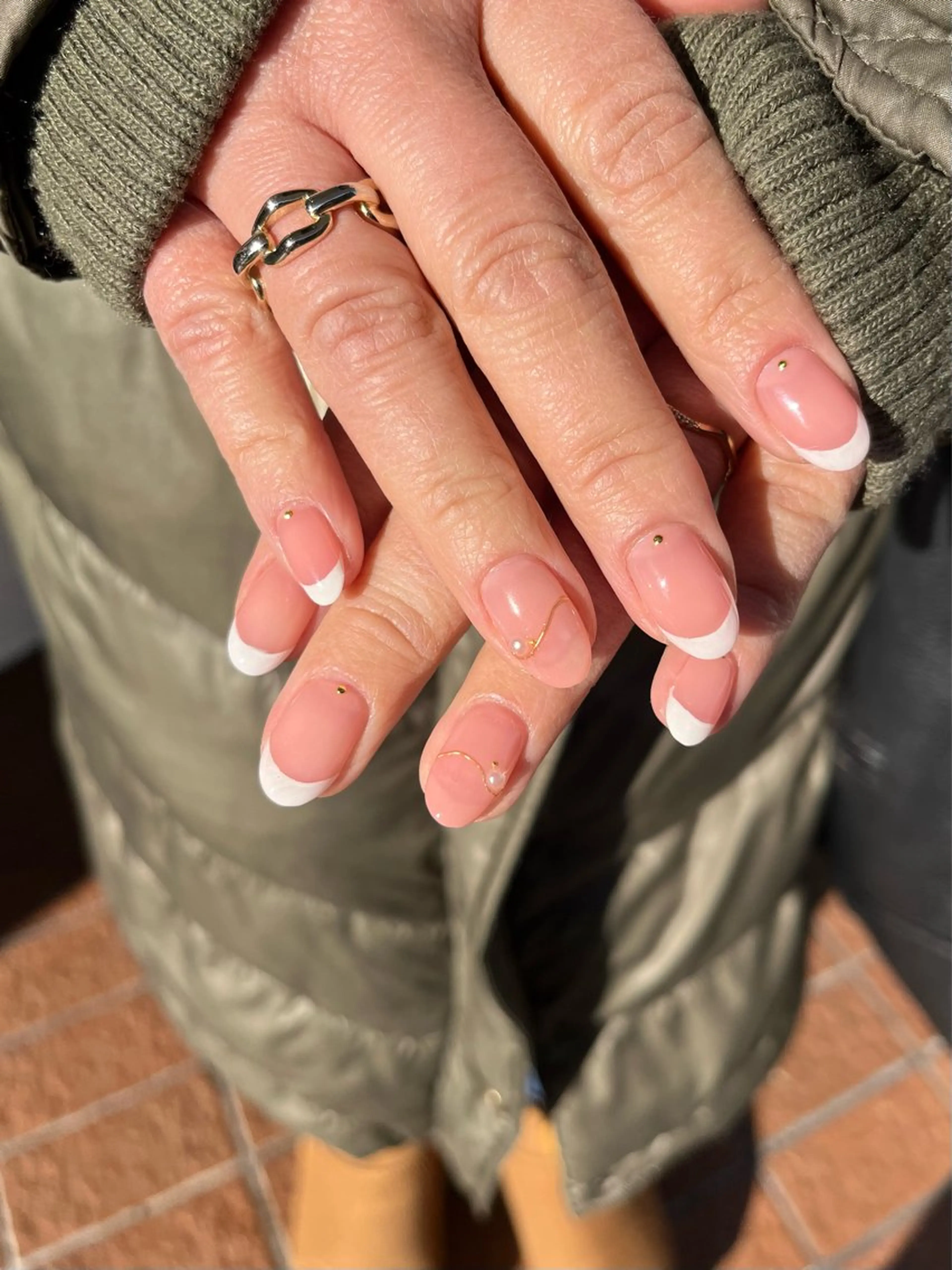 ネイル アートネイル フレンチネイル ストーンネイル ハンドネイル ballie／小野原 なつみのネイルデザイン