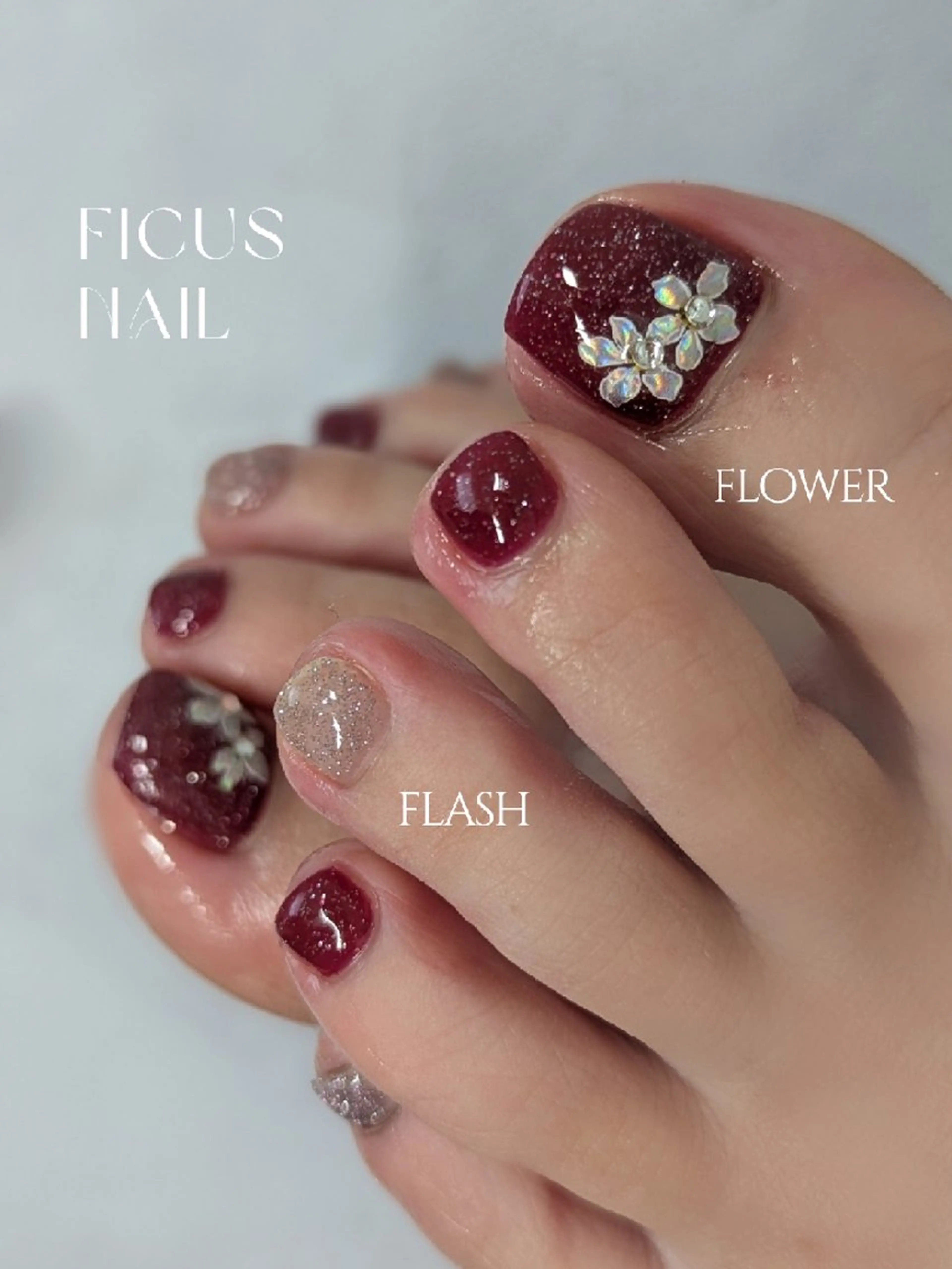 ネイル ボルドー フラッシュネイル フットネイル キラキラネイル フットネイル ficus nailのネイルデザイン