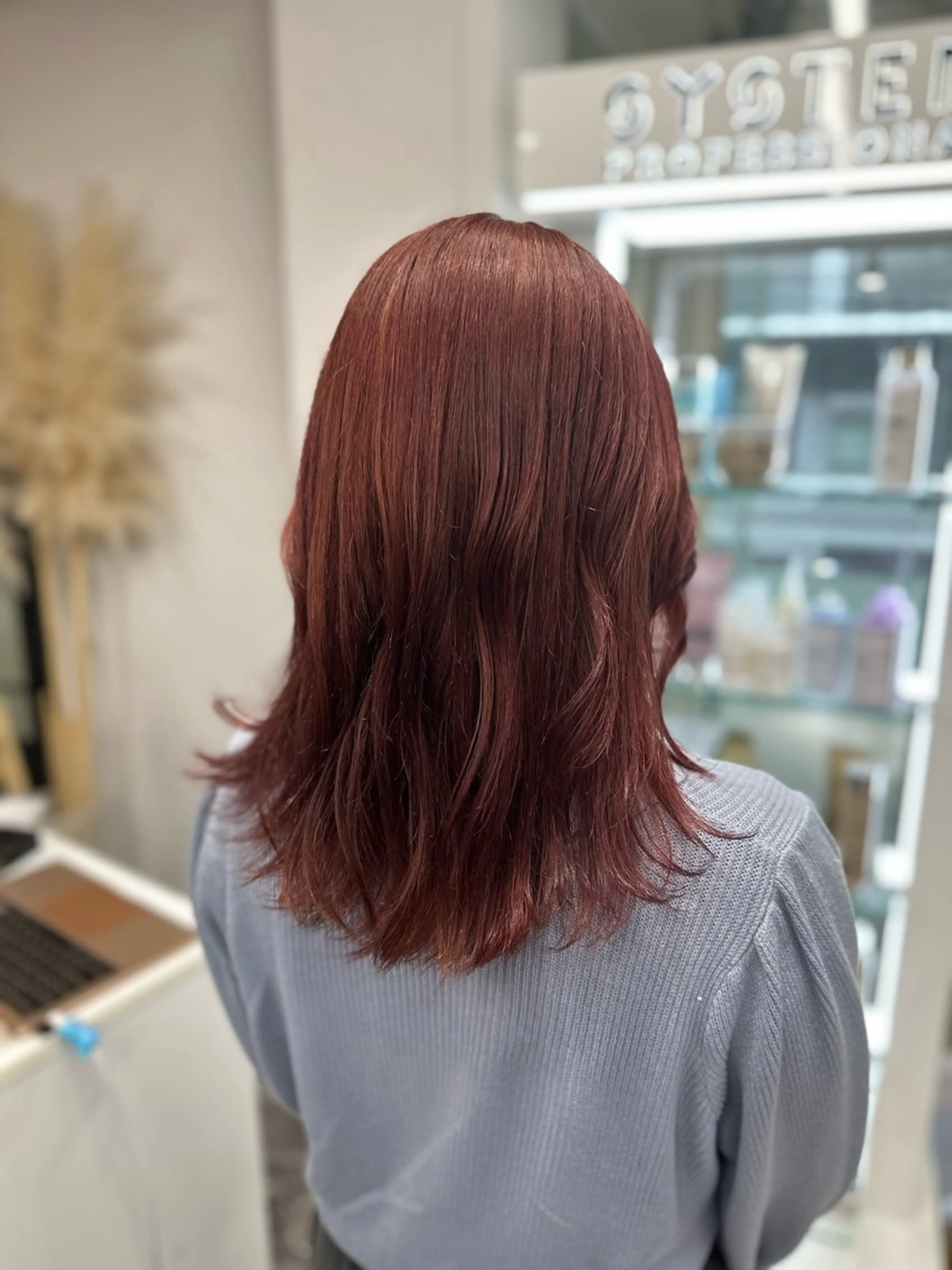 ミディアム カラー ヘアアレンジ ヘアカラー トリートメント 久米 治仁のヘアスタイル