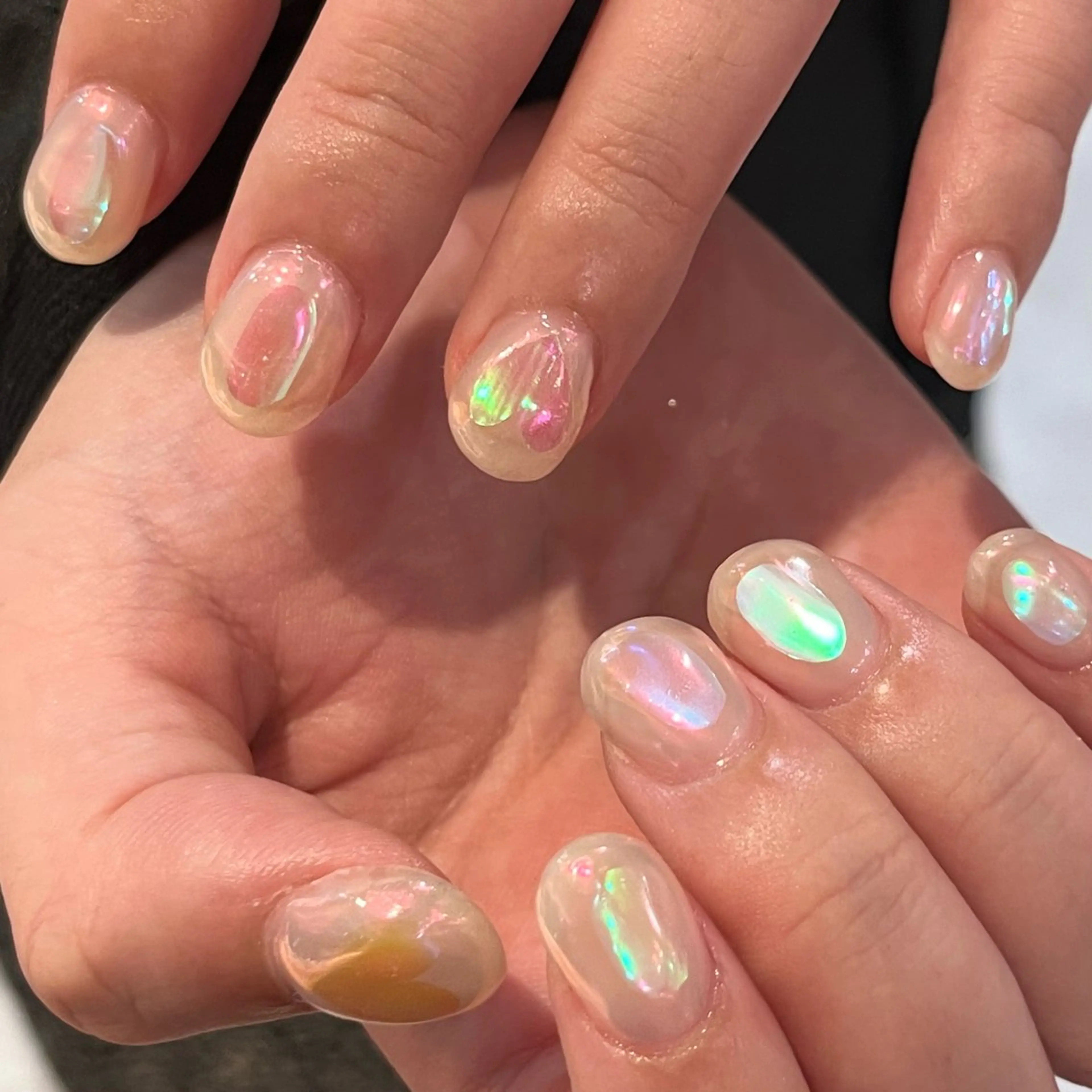 ネイル 氷ネイル・うるうるネイル ハンドネイル ハンドケア オタク美容師🛍/ Luna⭐️⸝⸝꙳のヘアスタイル