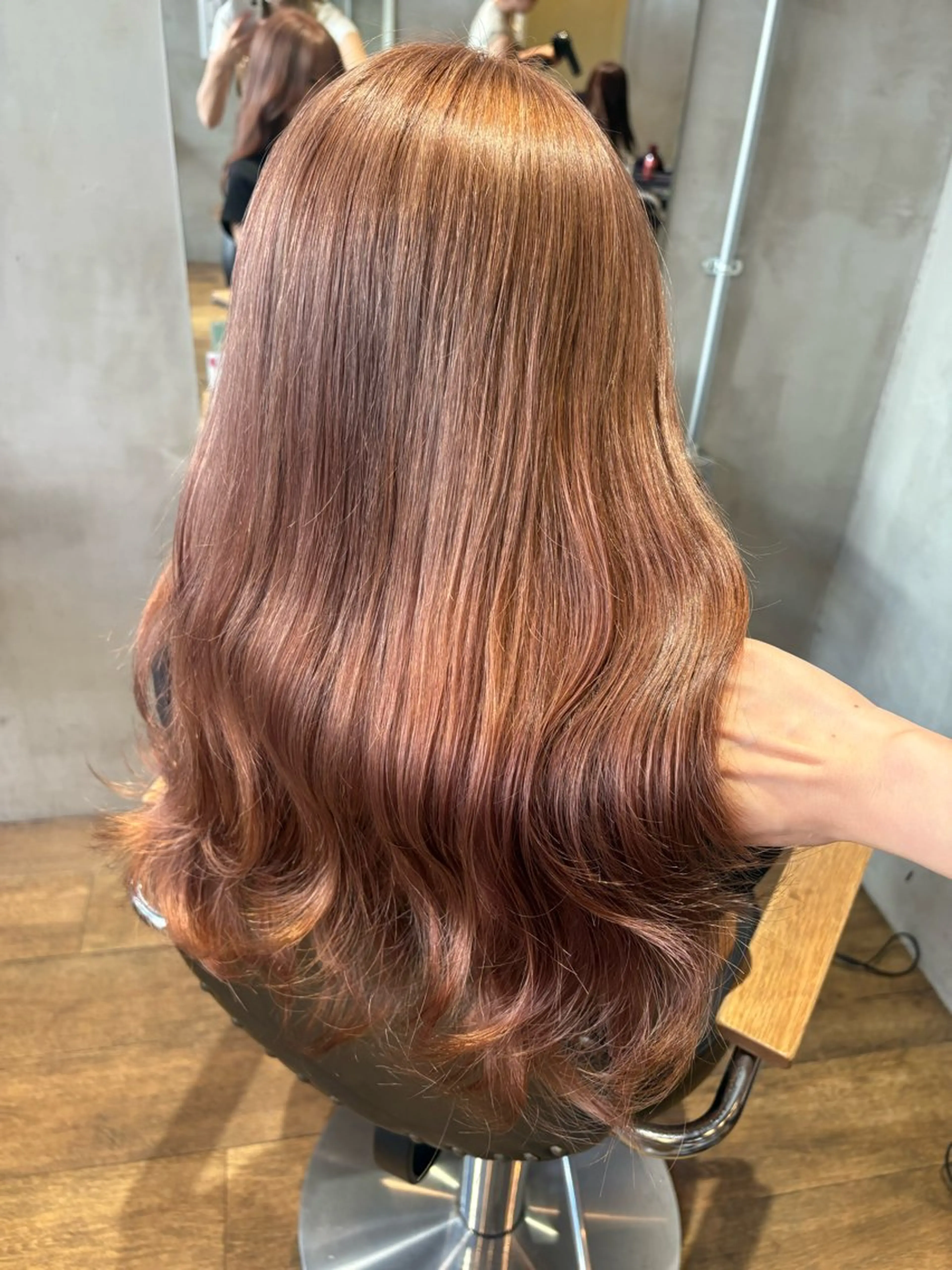 セミロング ヘアカラー Lafith hair cheval所属・井上 麻帆のヘアスタイル