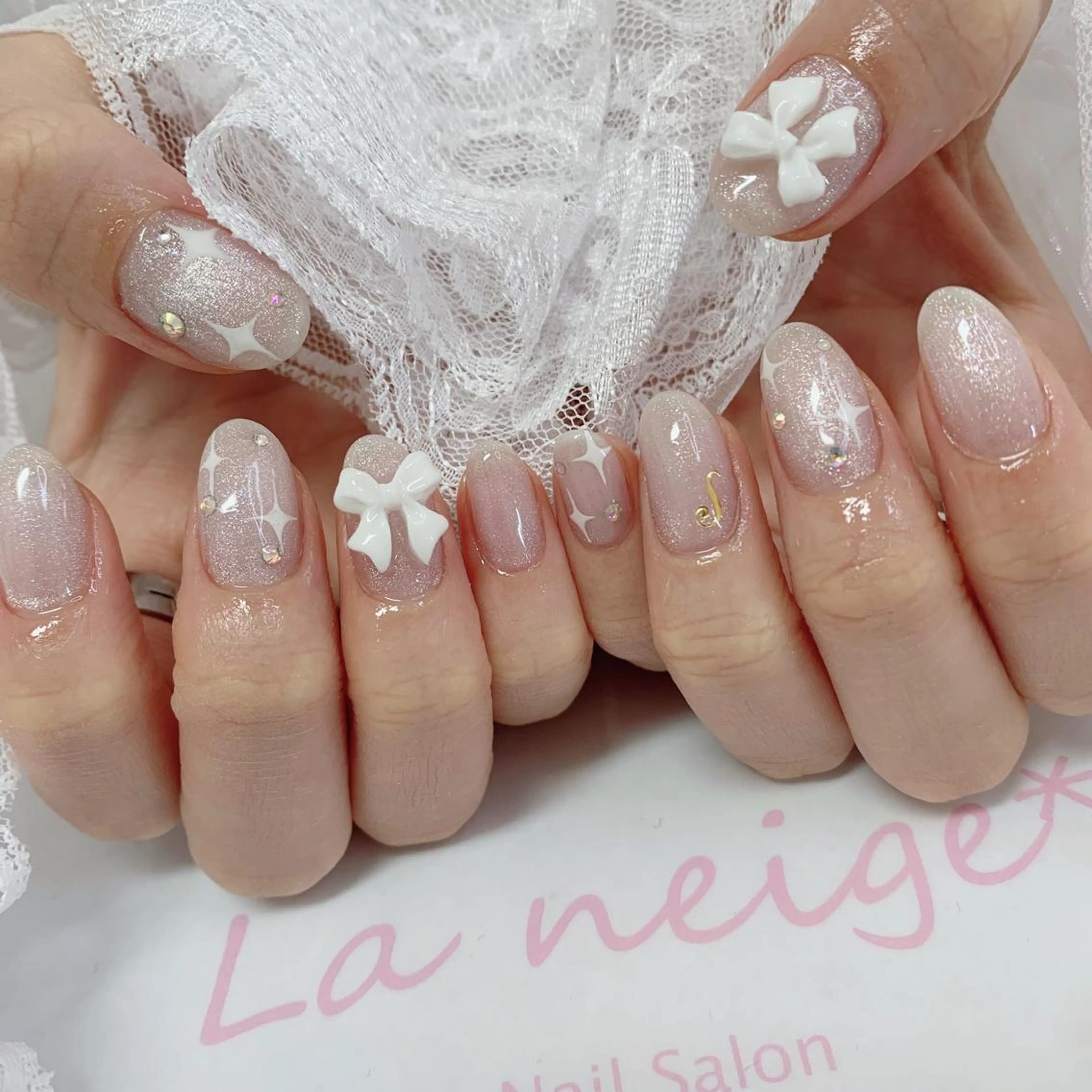 ネイル リボン ハンドネイル La neige* yuki 🥯🍑のネイルデザイン
