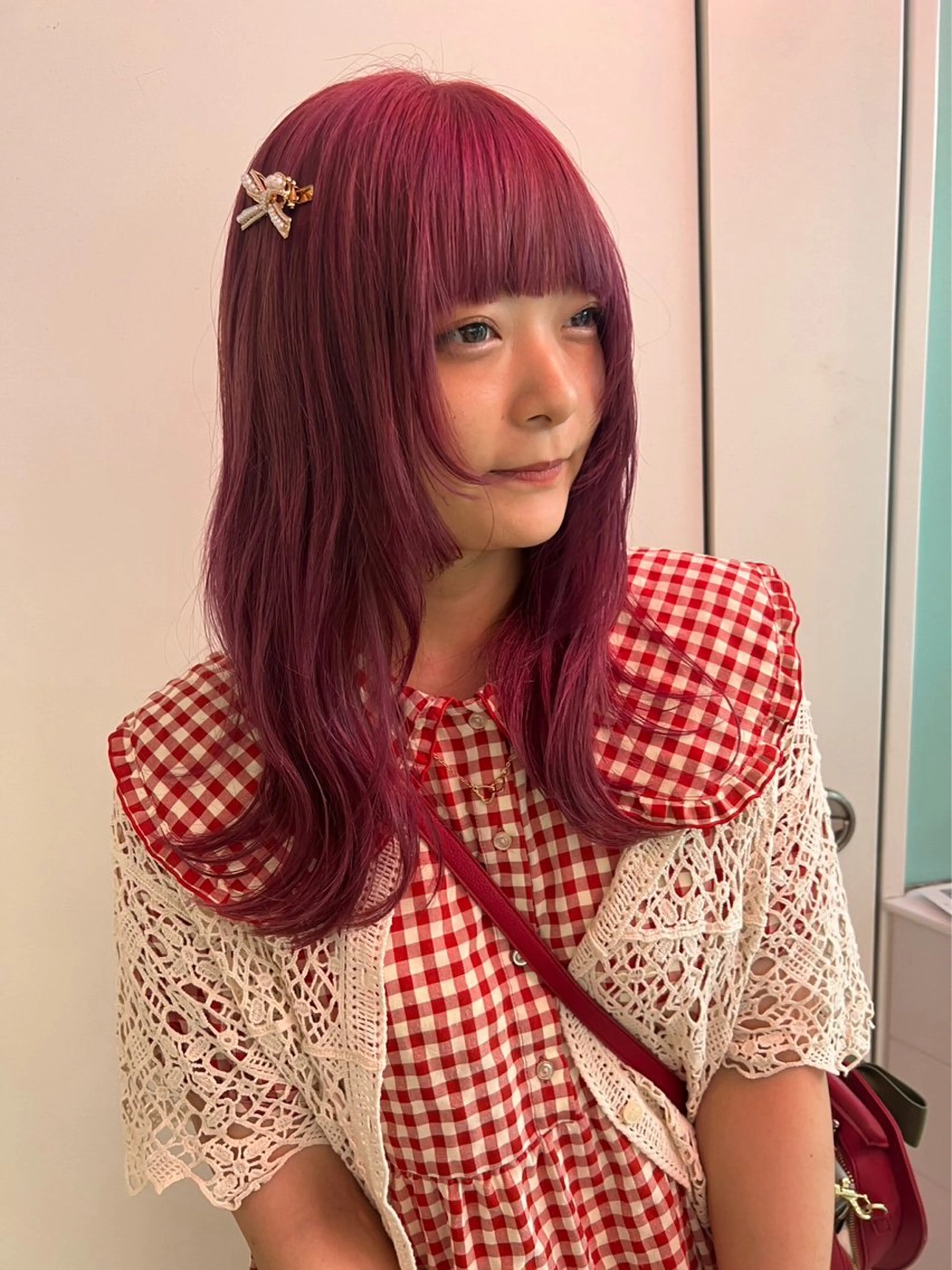 カラー 艶 ハイトーン✨ユキノのヘアスタイル