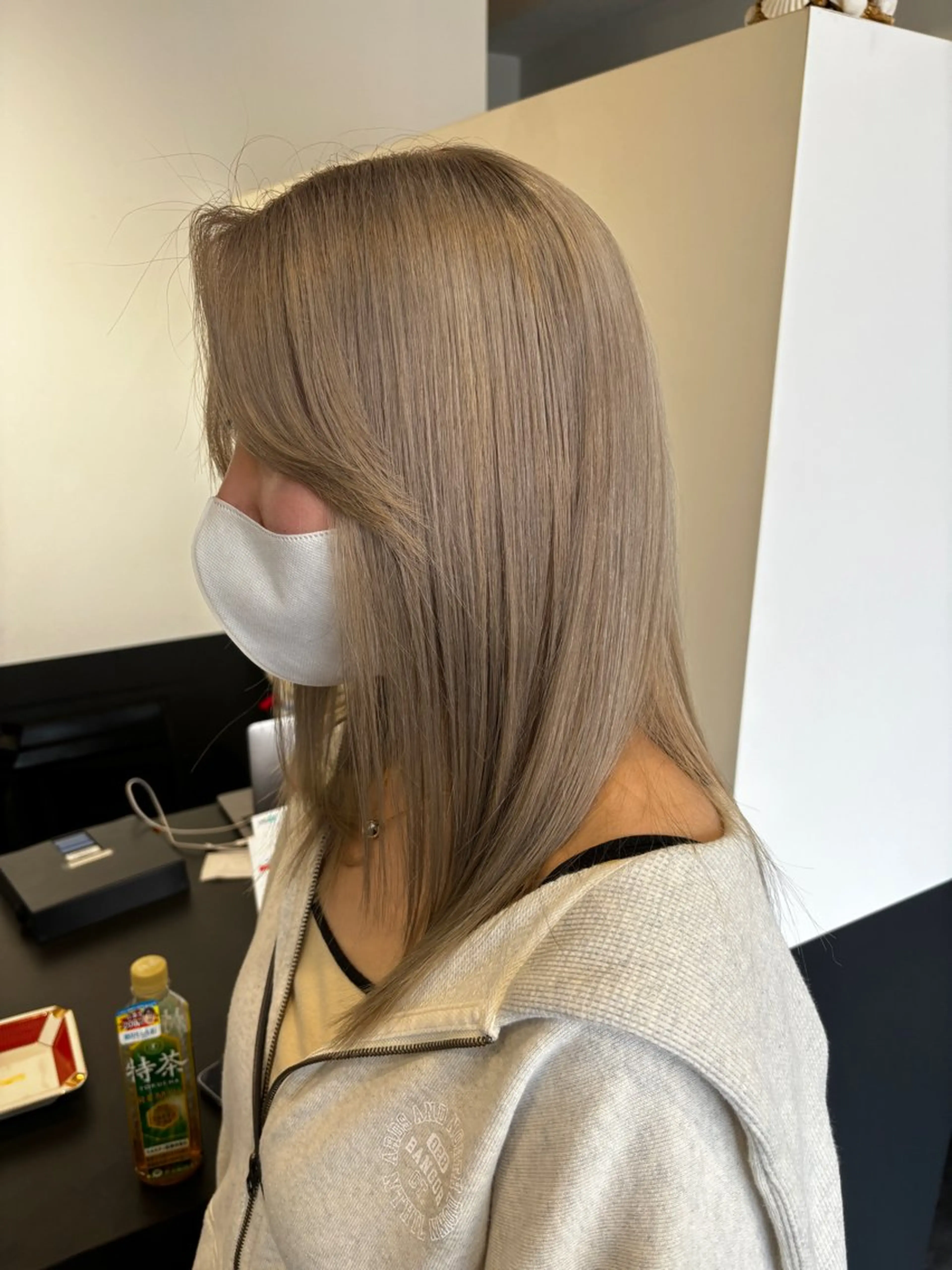カラー ヘアカラー トリートメント miri.. yukinaのヘアスタイル