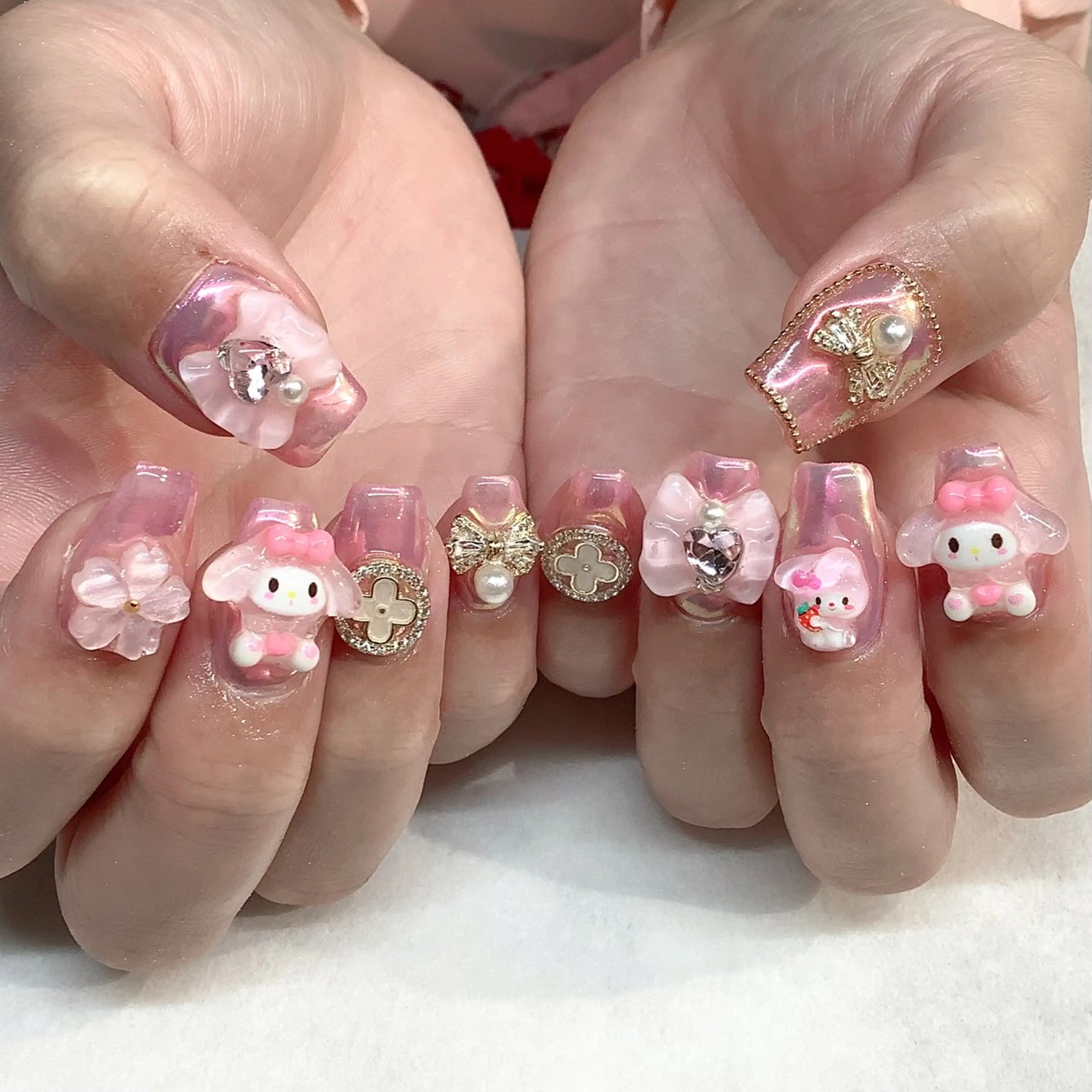 ネイル ハンドネイル 💎🐰 saki. m 🐰💎のネイルデザイン