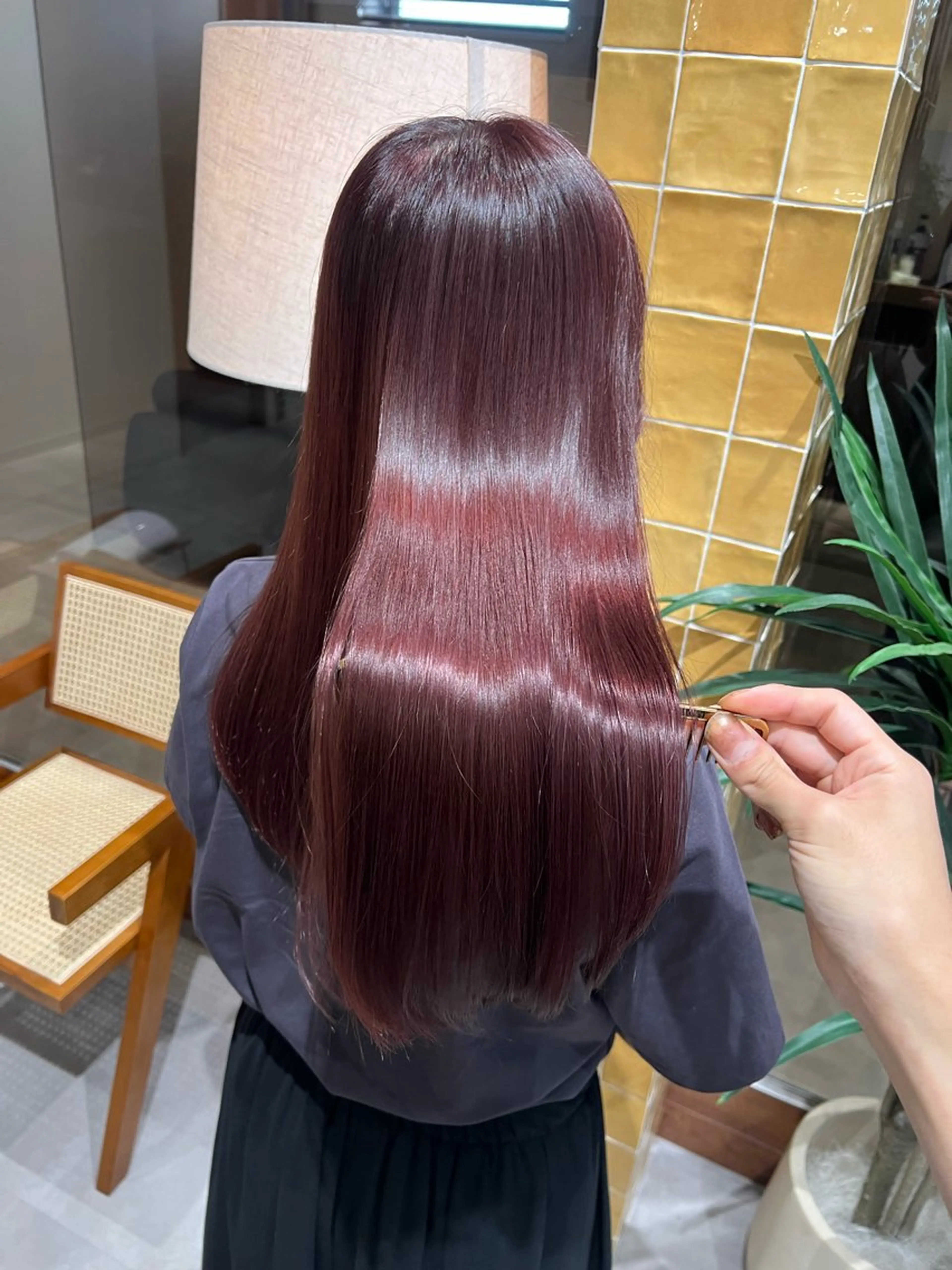 ロング ヘアカラー トリートメント 透明感&巻き髪 韓国ヘア　YUKIのヘアスタイル