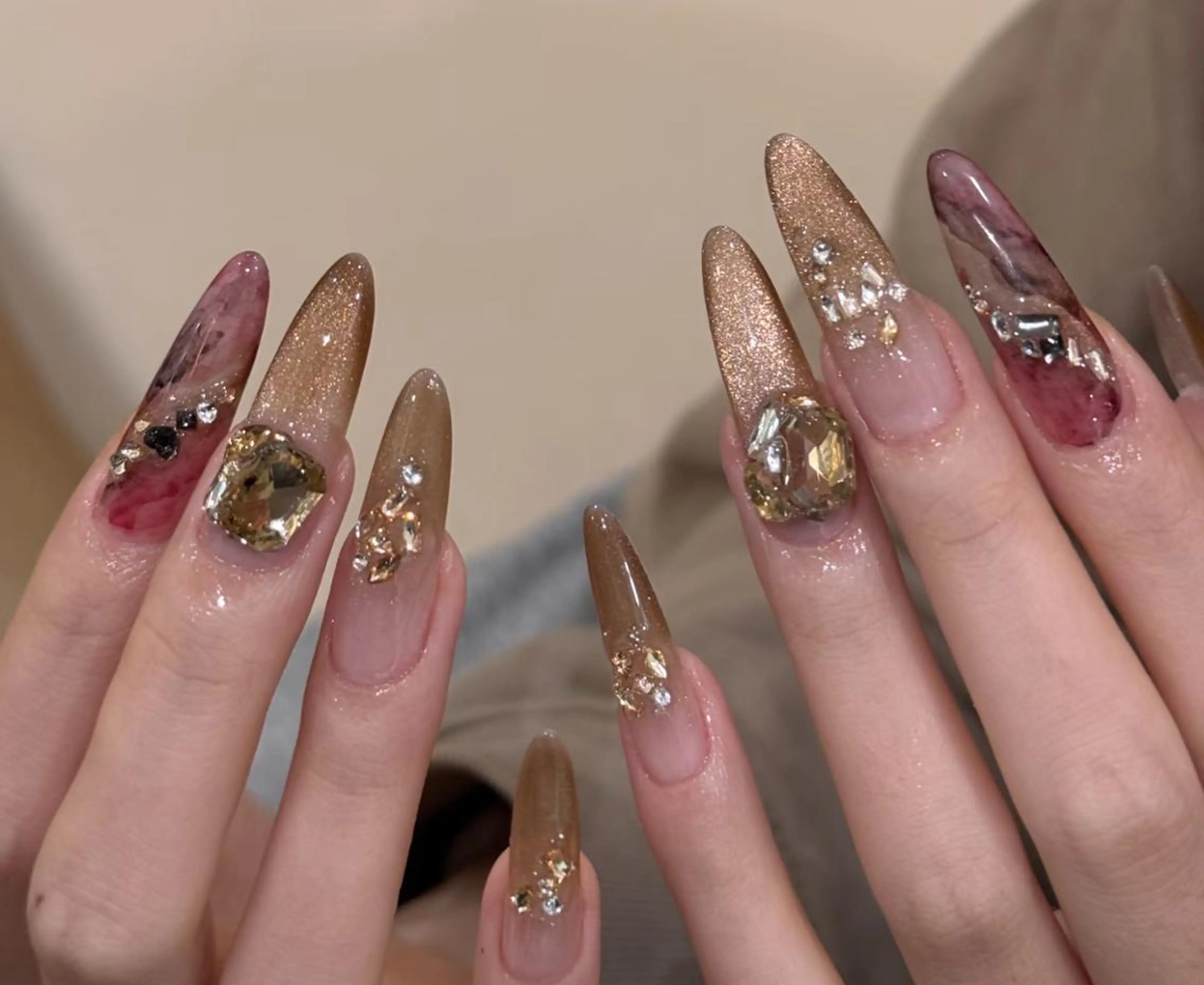ネイル ハンドネイル ハンドケア 🍑 momo_nailのネイルデザイン