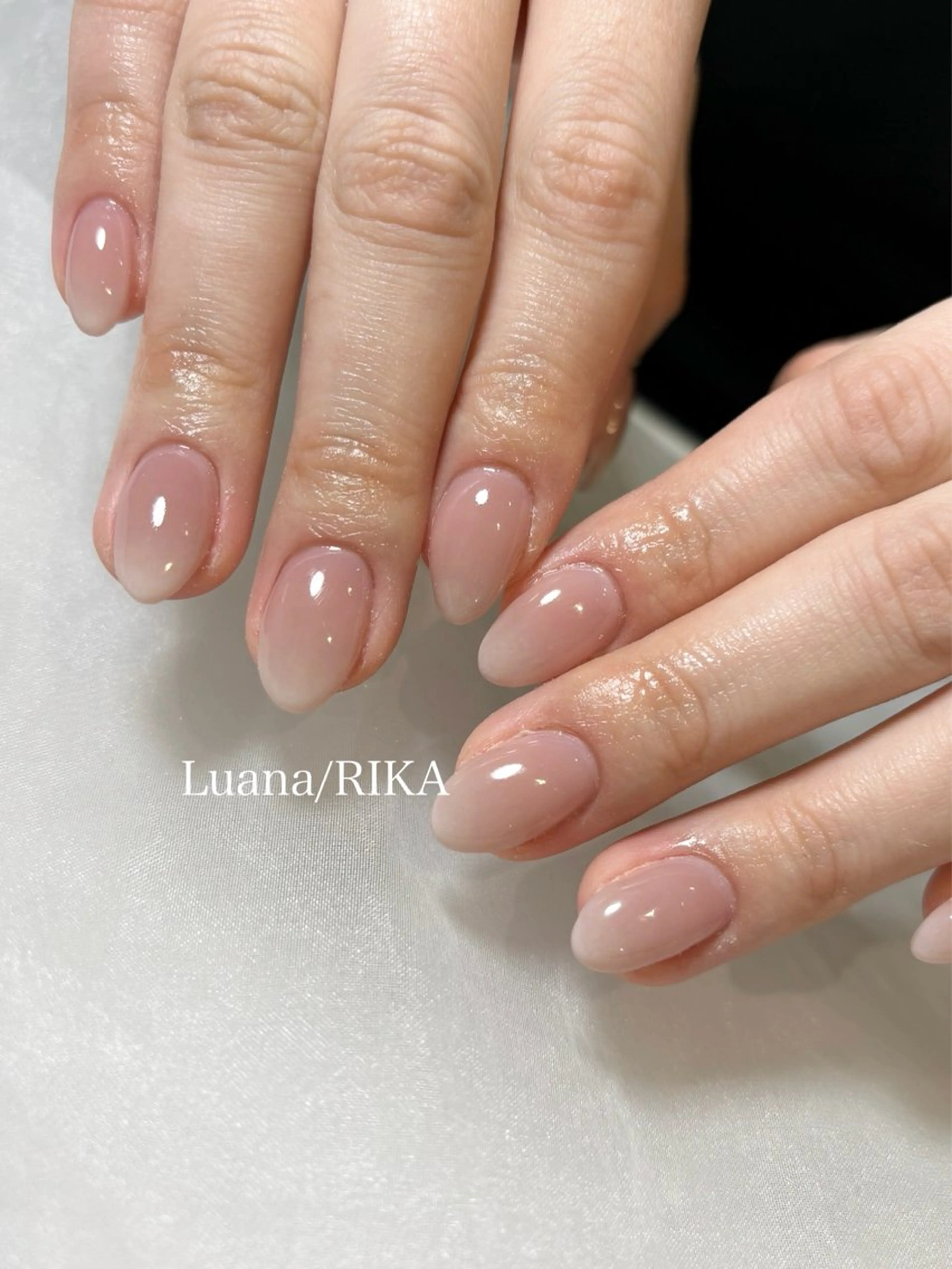 ネイル シンプルネイル ハンドネイル Nail Salon Luana Rikaのネイルデザイン