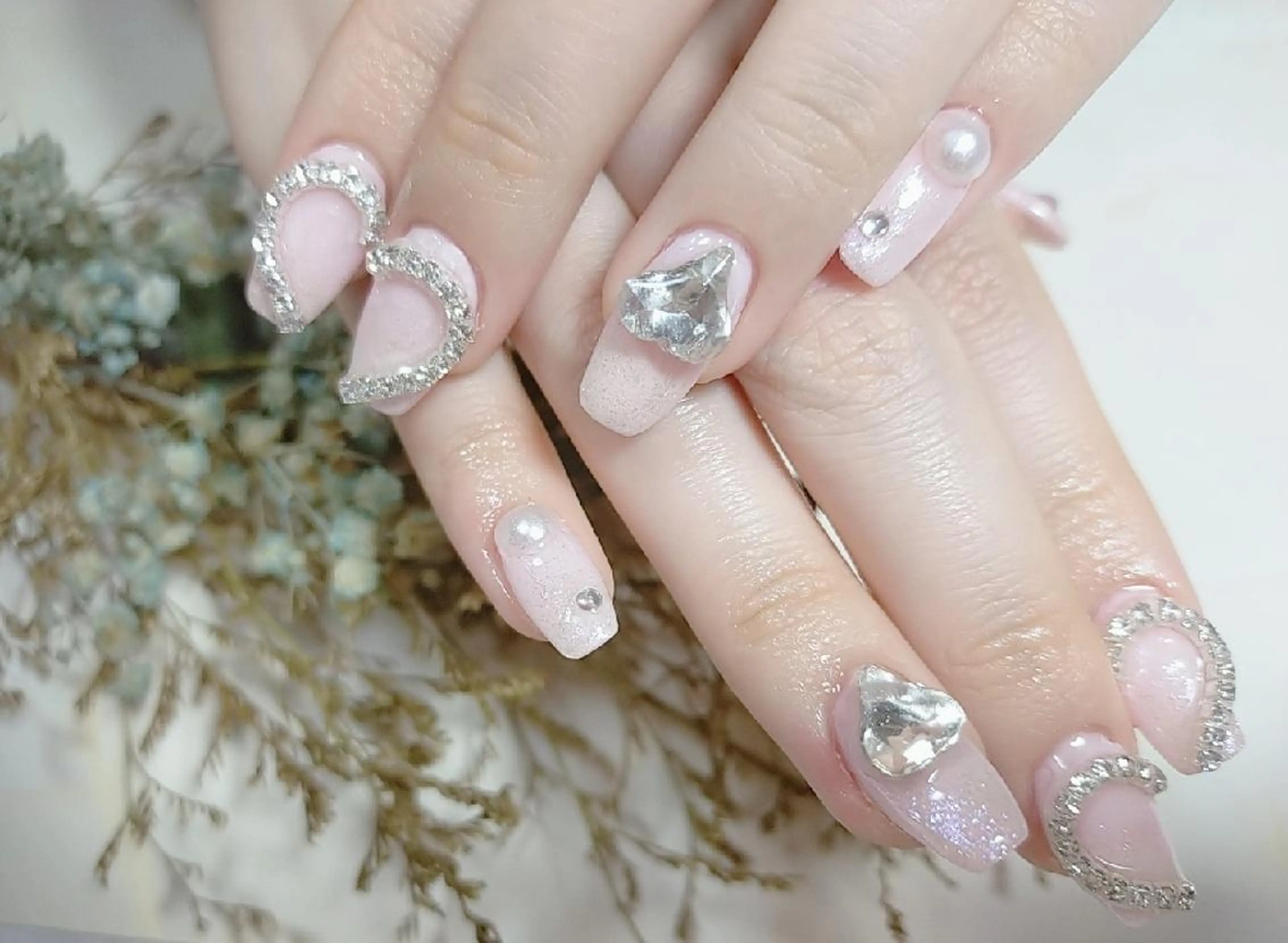 ネイル ＤI'A ネイルサロンのネイルデザイン