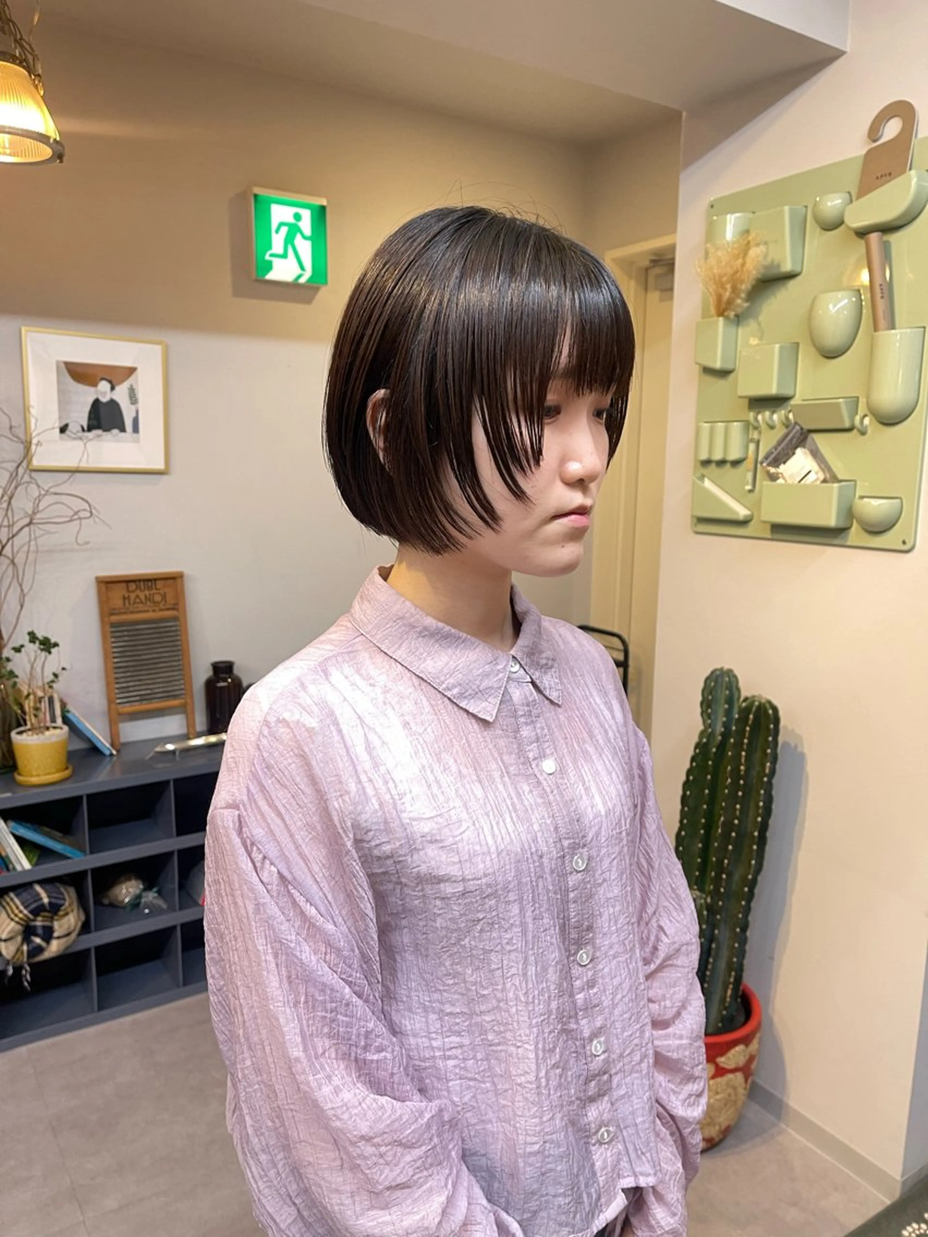 ショート カラー ボブ 顔まわりレイヤー レイヤーカット MEY HAIR / CURLYS所属・✅ボブ/パーマ/ 表参道/KENTA✅のヘアスタイル