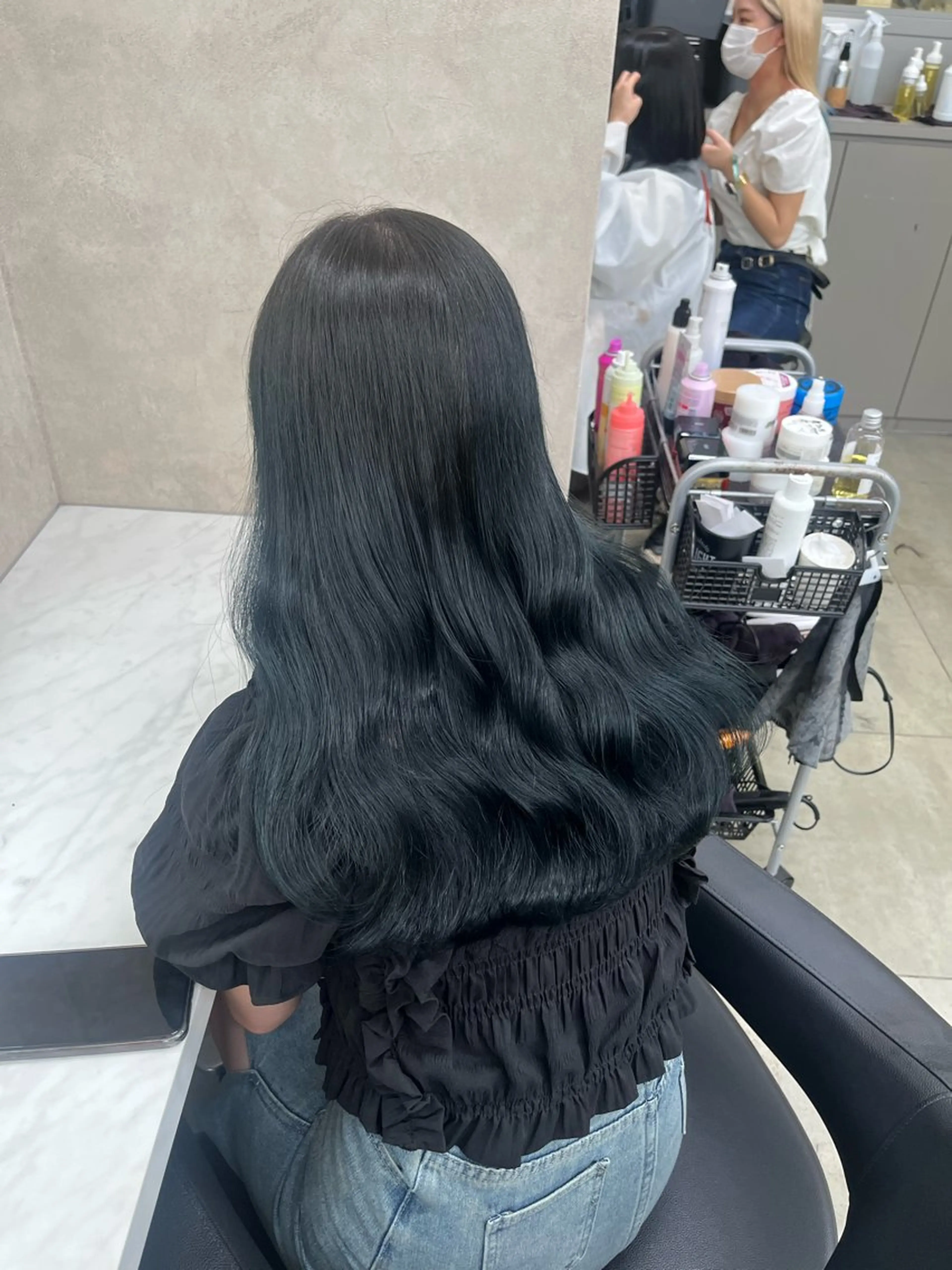 ロング ヘアカラー トリートメント ヘッドスパ ヘアセット 寒色＆ブリーチ特化 寒色MiOのヘアスタイル