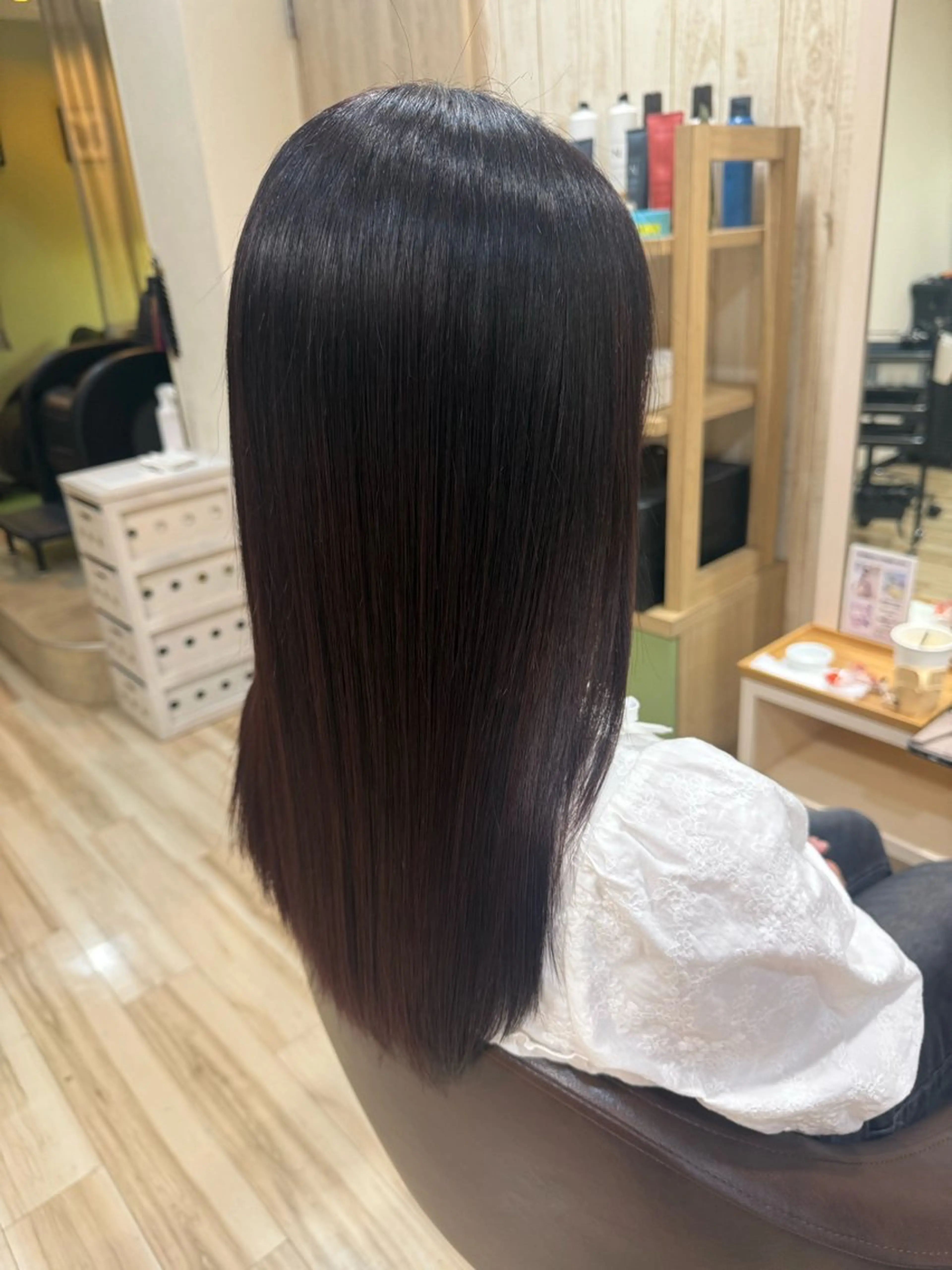 セミロング カラー 🌺ハイトーン🌺 矢葺 なぎさ🌺🌺のヘアスタイル