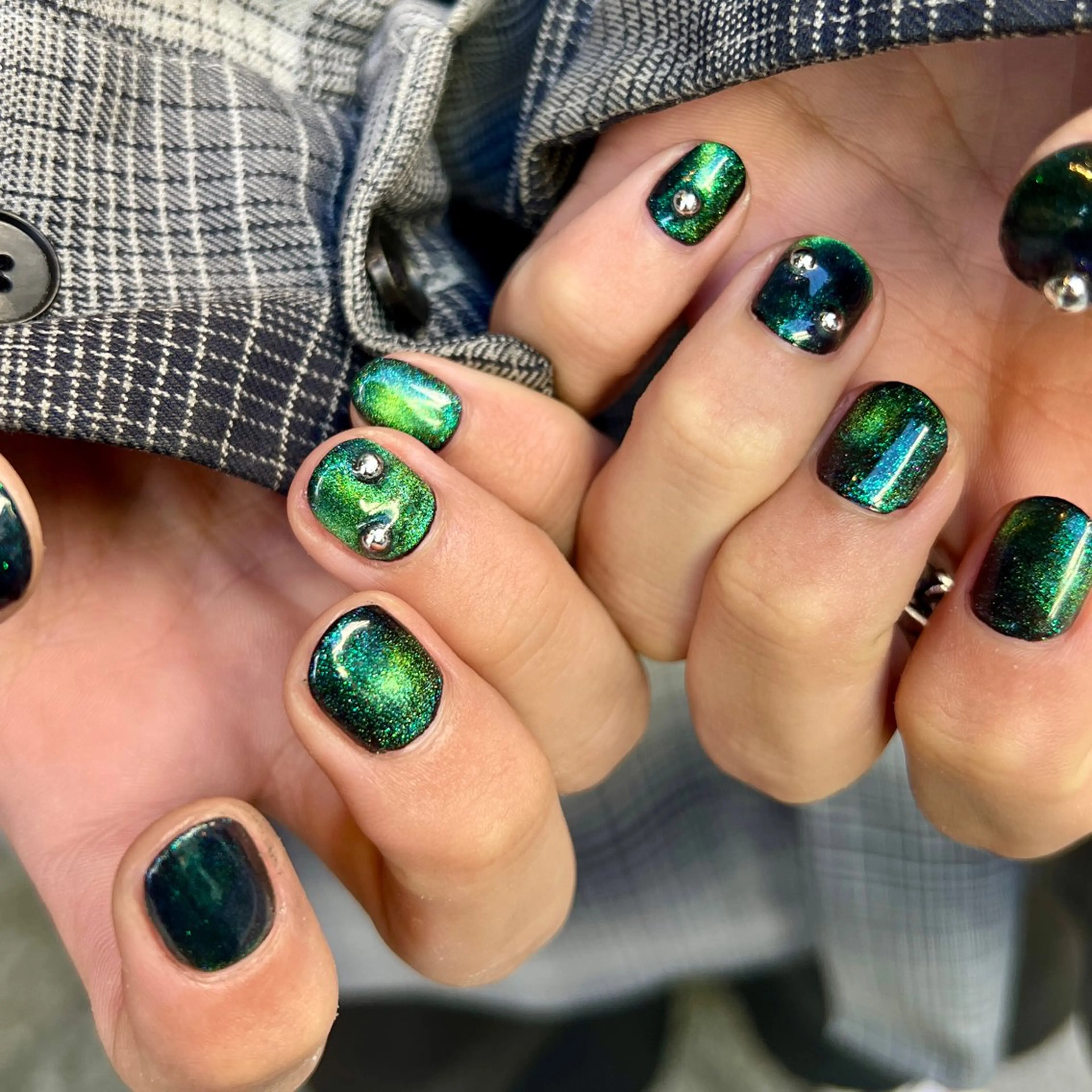 ネイル マグネットネイル メンズネイル ハンドネイル 個性派ニュアンス nuts nail所属・【池袋】nuts nail　なつみのネイルデザイン