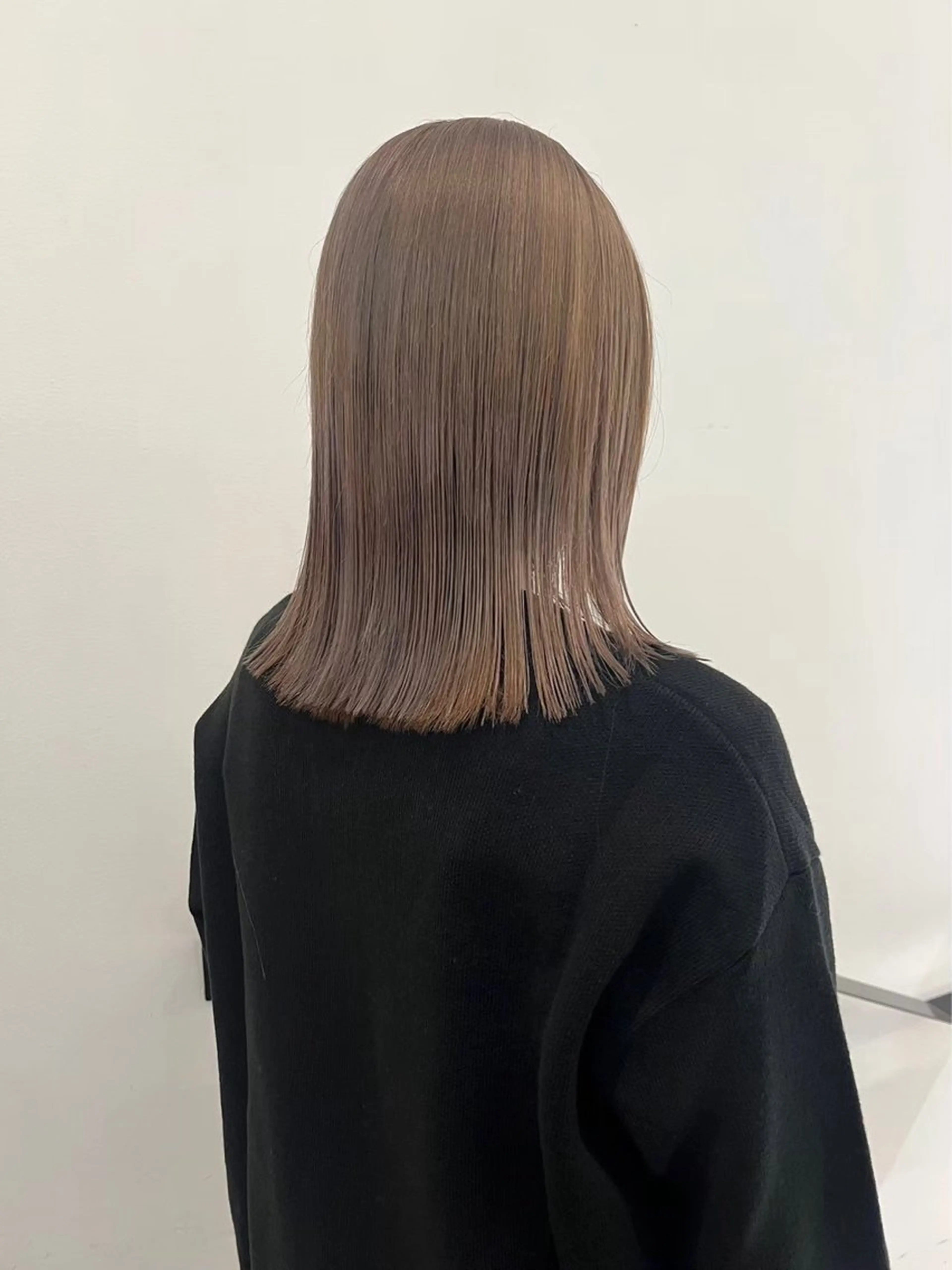 ミディアム カラー 中村 彩奈のヘアスタイル