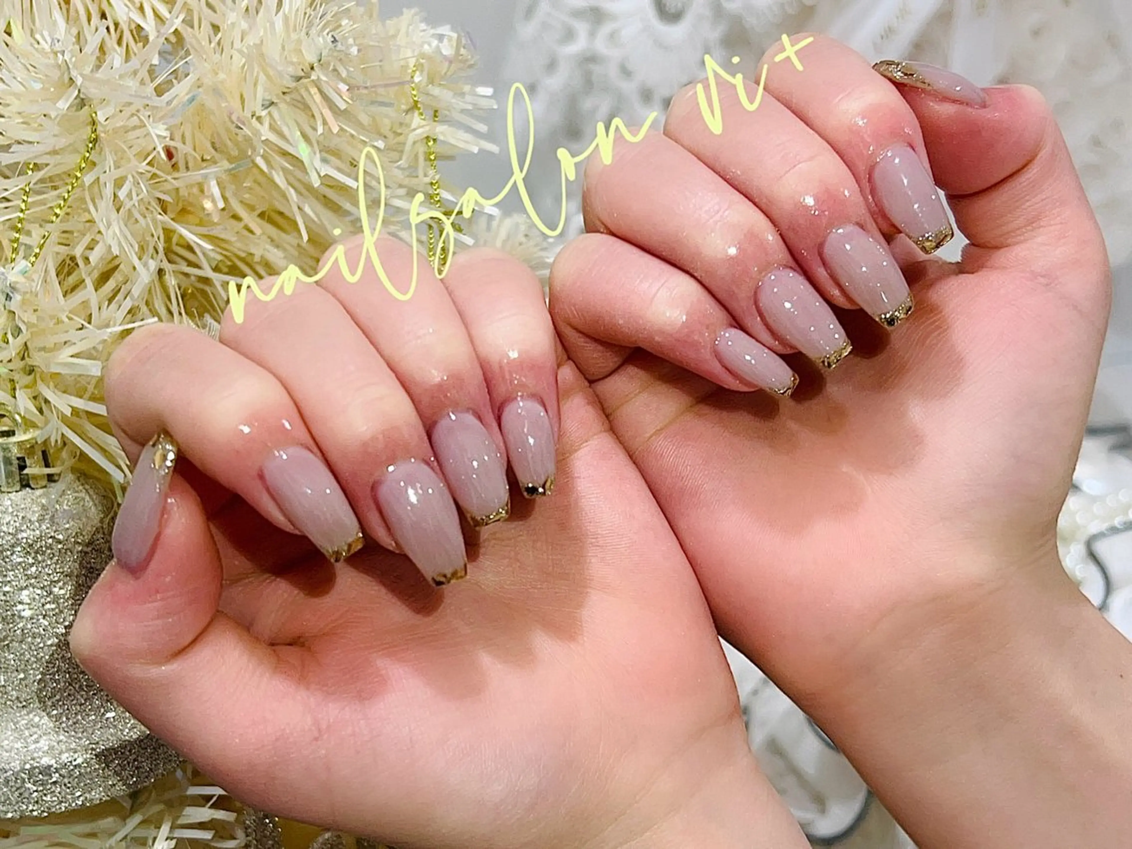 ネイル ハンドネイル nailsalon vi+新人LiLiのネイルデザイン
