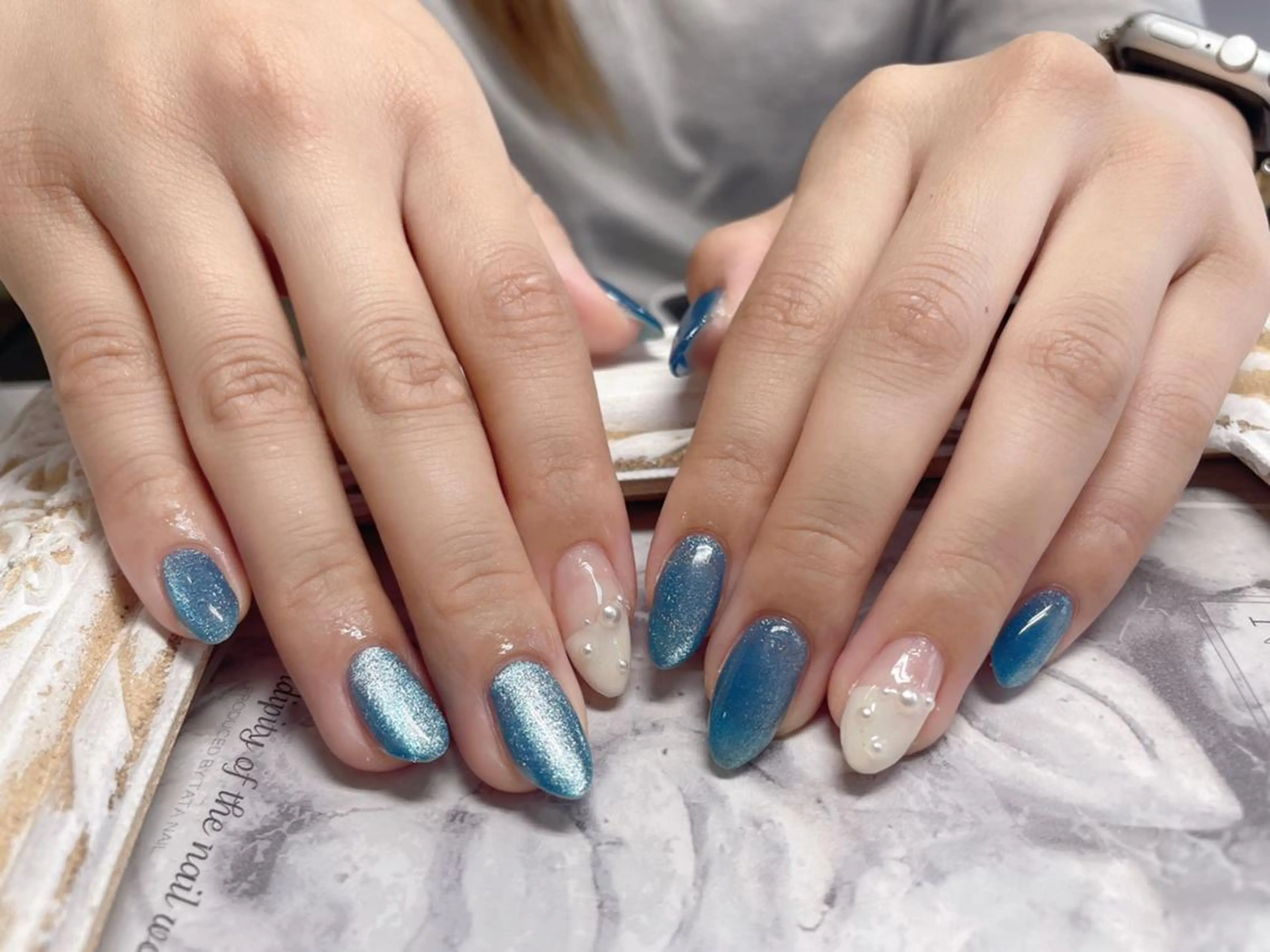 ネイル チークネイル 長さ出し フットネイル フレンチネイル ジェルネイル AB マツエクネイルサロンのネイルデザイン