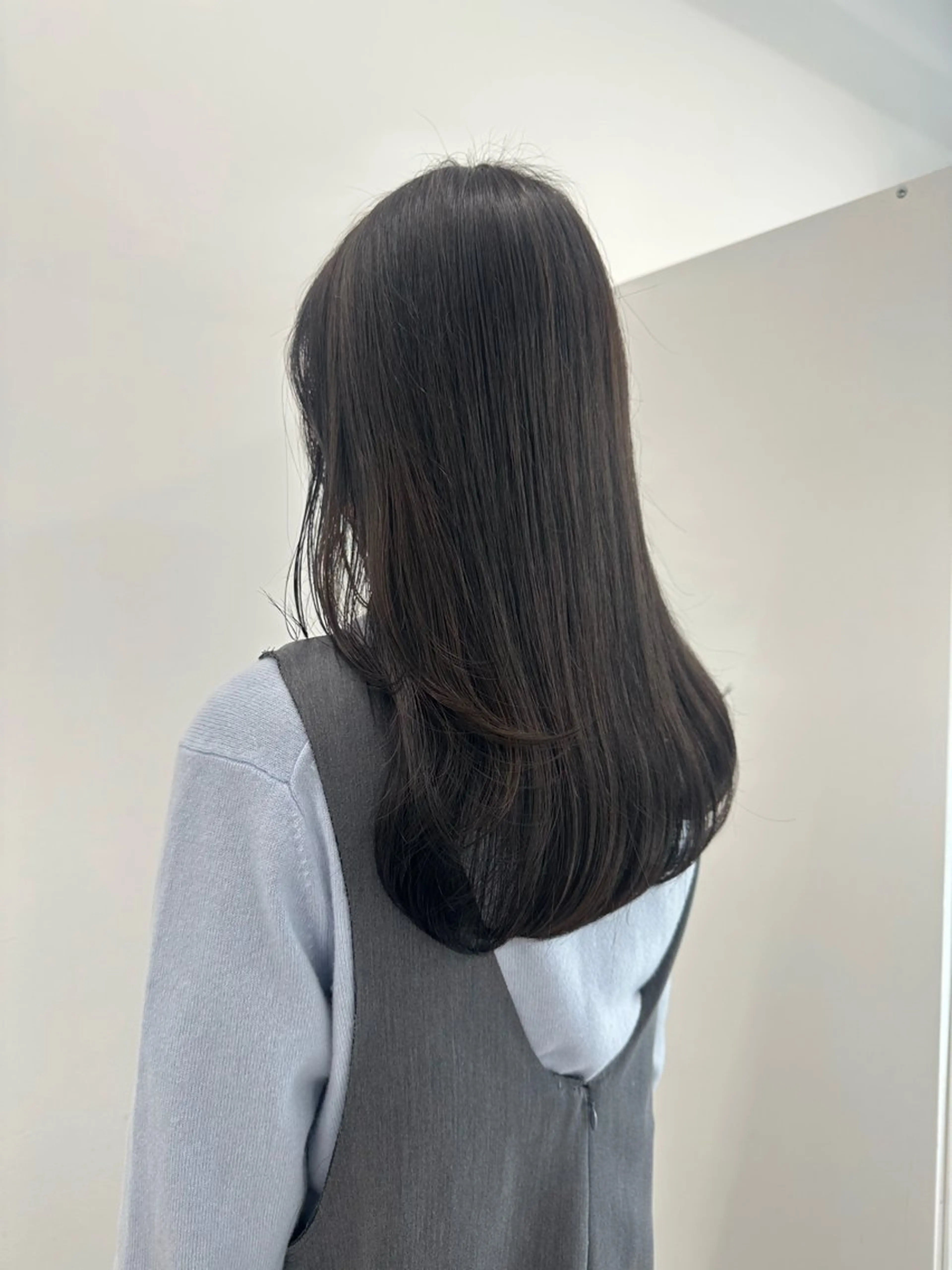 ミディアム カラー キッズ カット ヘアカラー トリートメント オトナヘア🌿 harukaのヘアスタイル