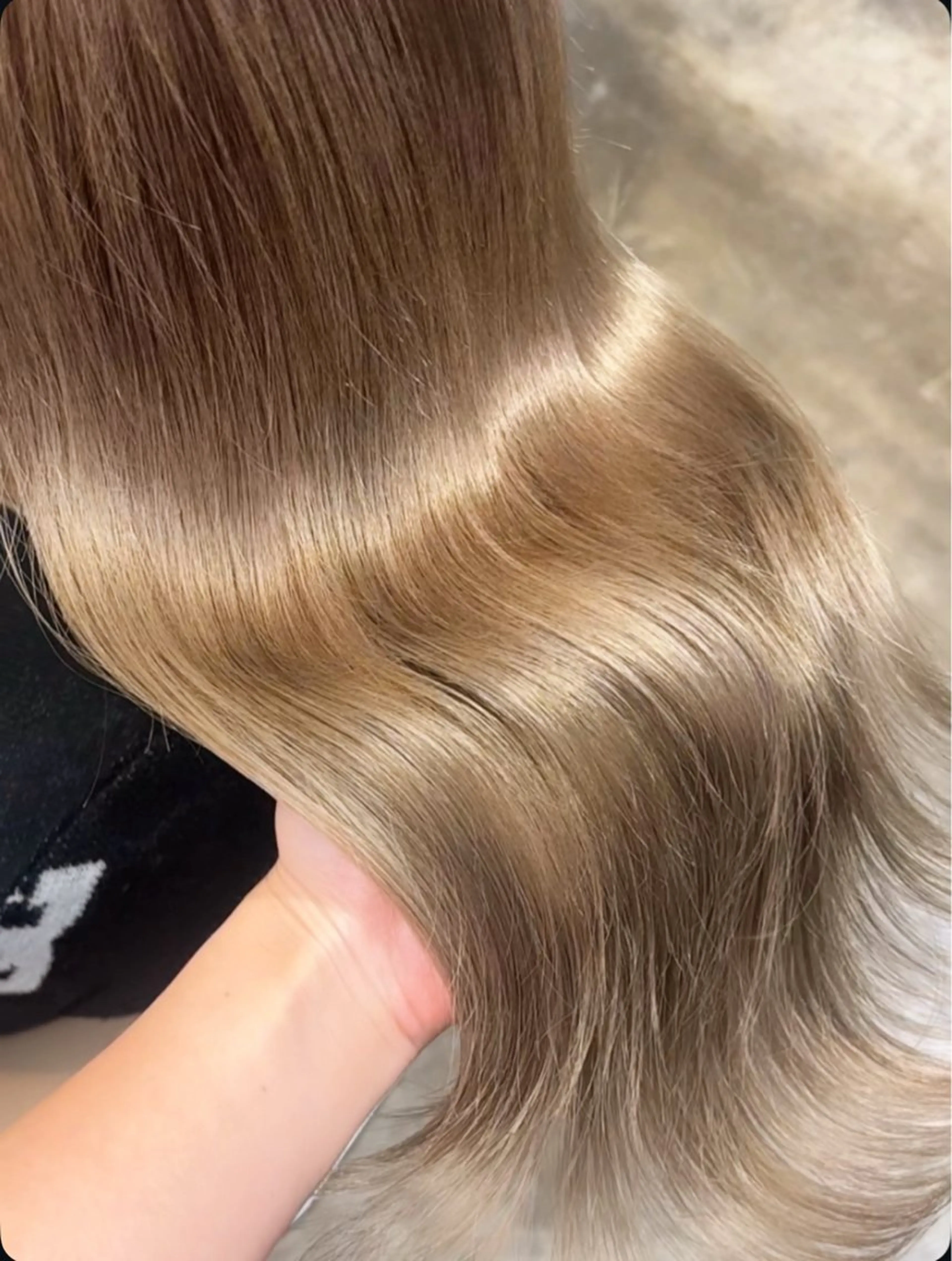 セミロング カラー ヘアカラー ハイトーン/ラベンダ ー/ユイナ🪄のヘアスタイル