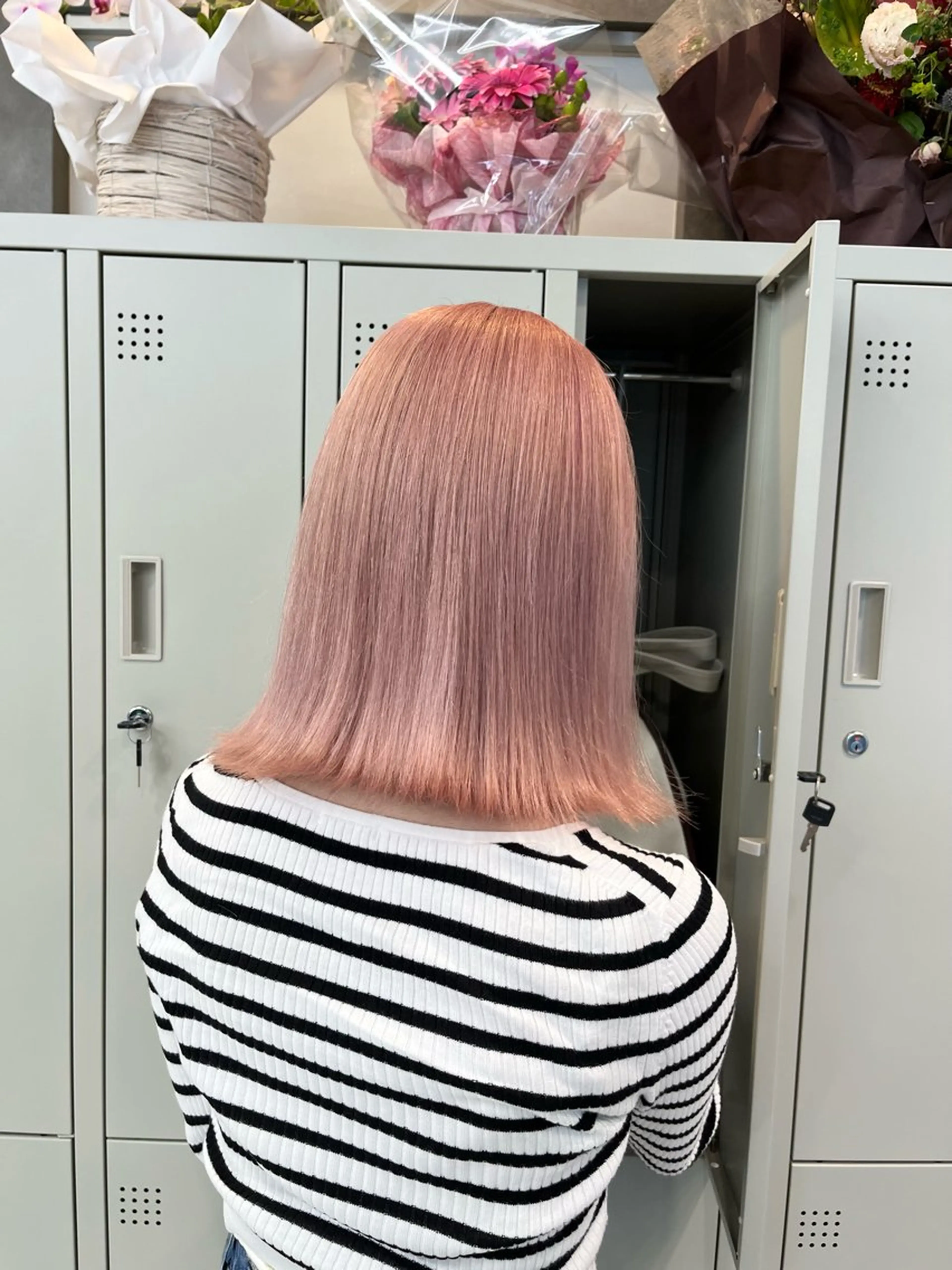 ミディアム カラー ブリーチ ハイトーンカラー 韓国風ヘア カット ヘアカラー トリートメント ヘアセット 韓国ヘア🖤/透明感 shihoのヘアスタイル