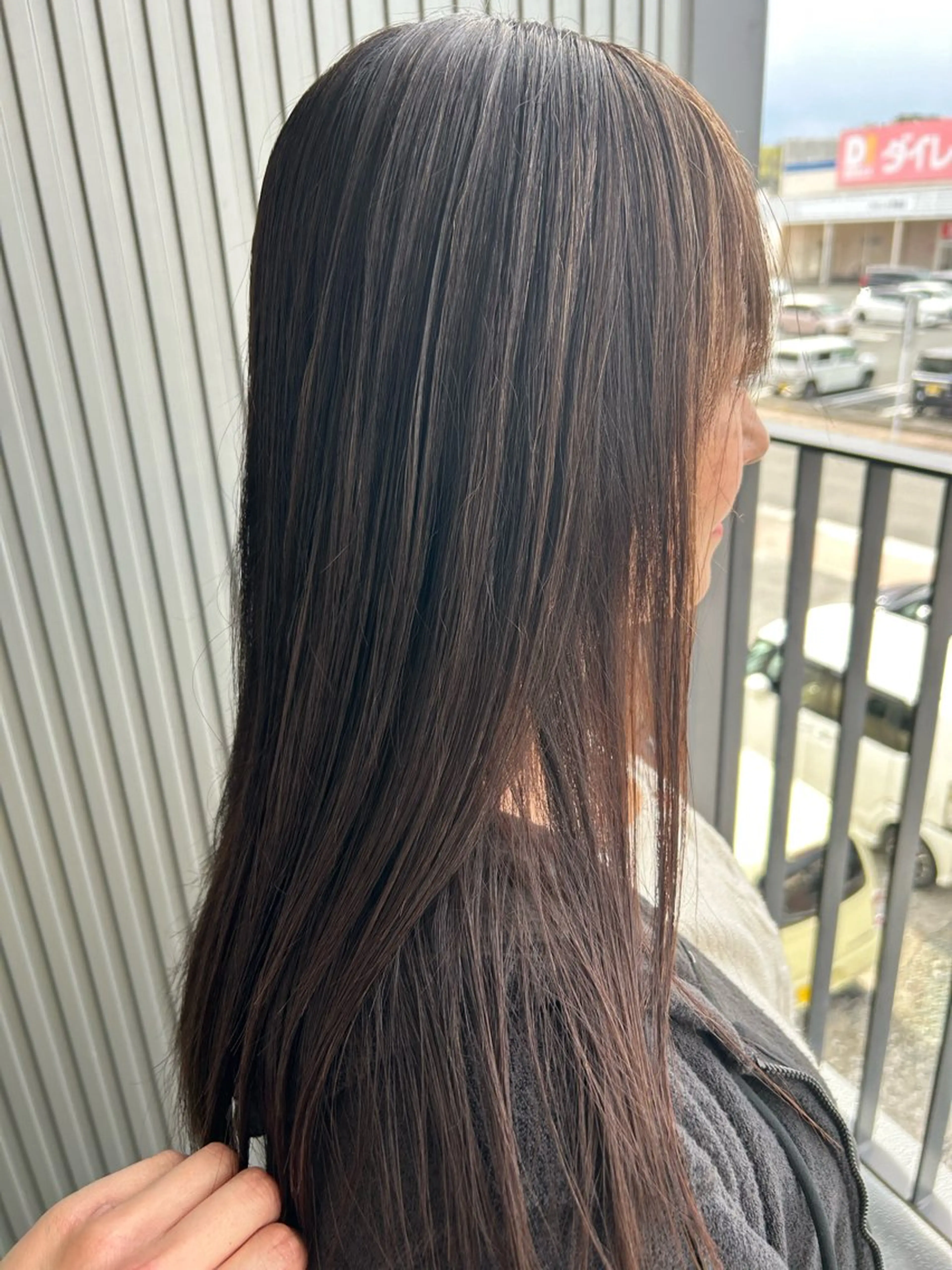 ロング 吉田 翼のヘアスタイル