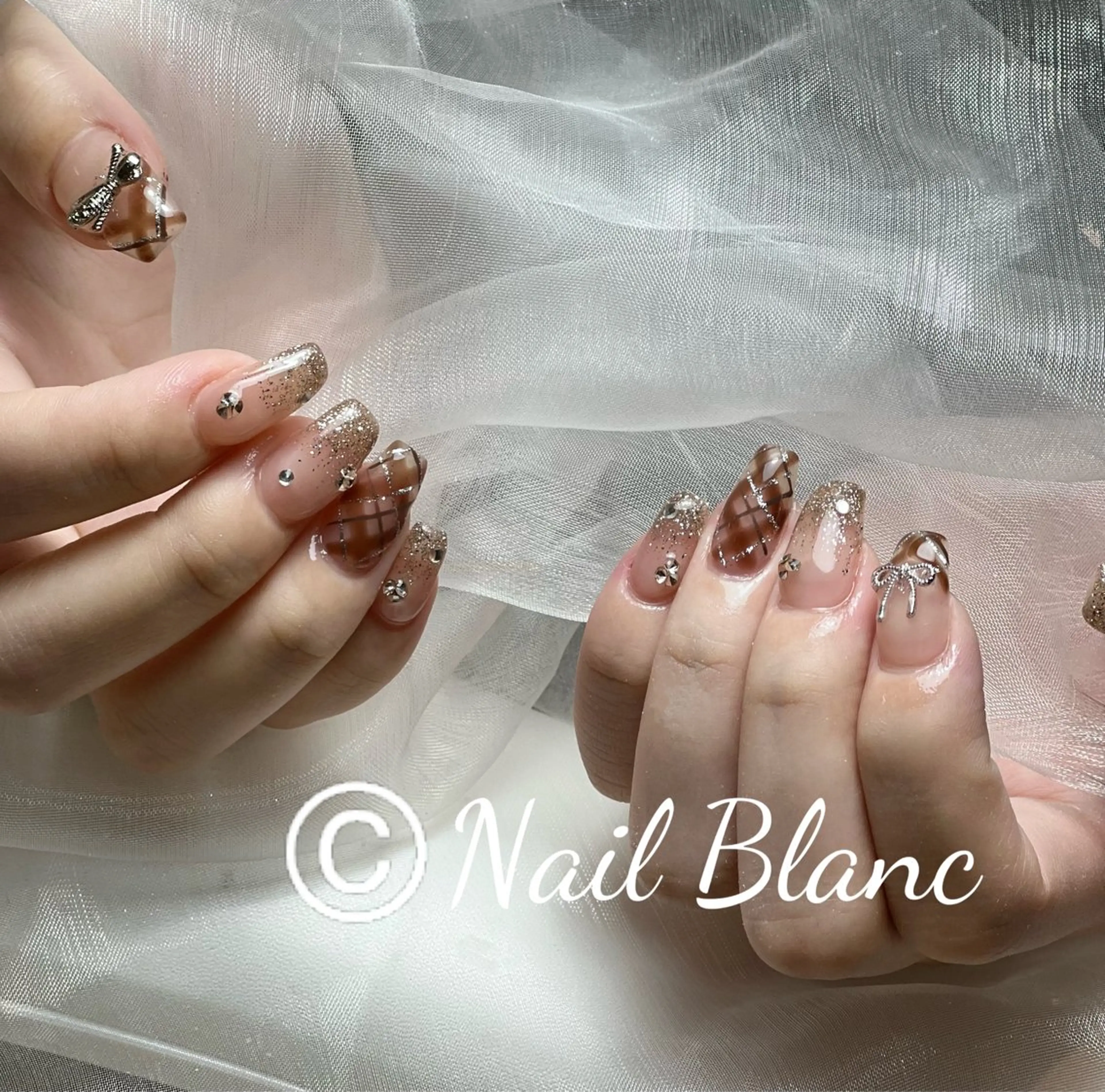 ネイル ブラウン ガーリー ラメ(グリッター) ハンドネイル Kurehashi Yui🧸のネイルデザイン