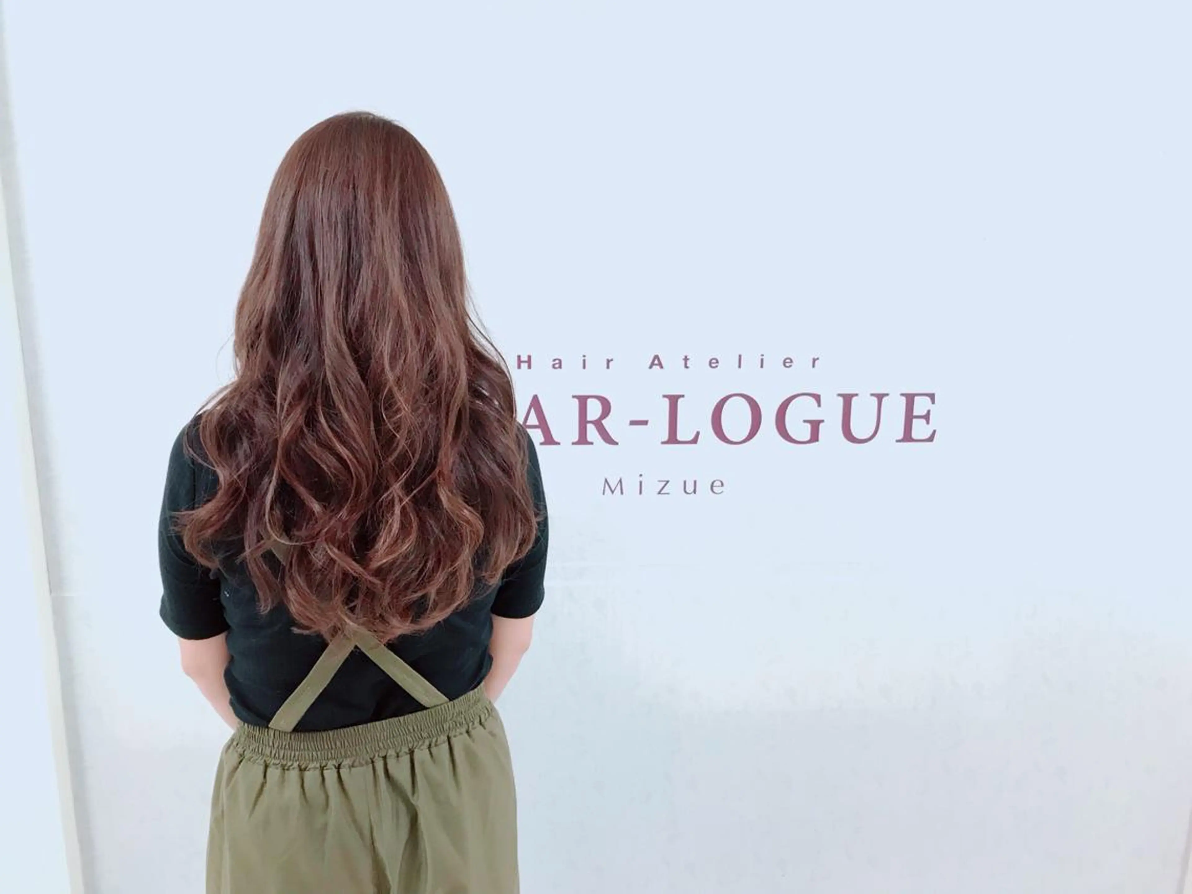 ロング カラー グレージュ ピンクカラー 中嶋 ナカジマのヘアスタイル
