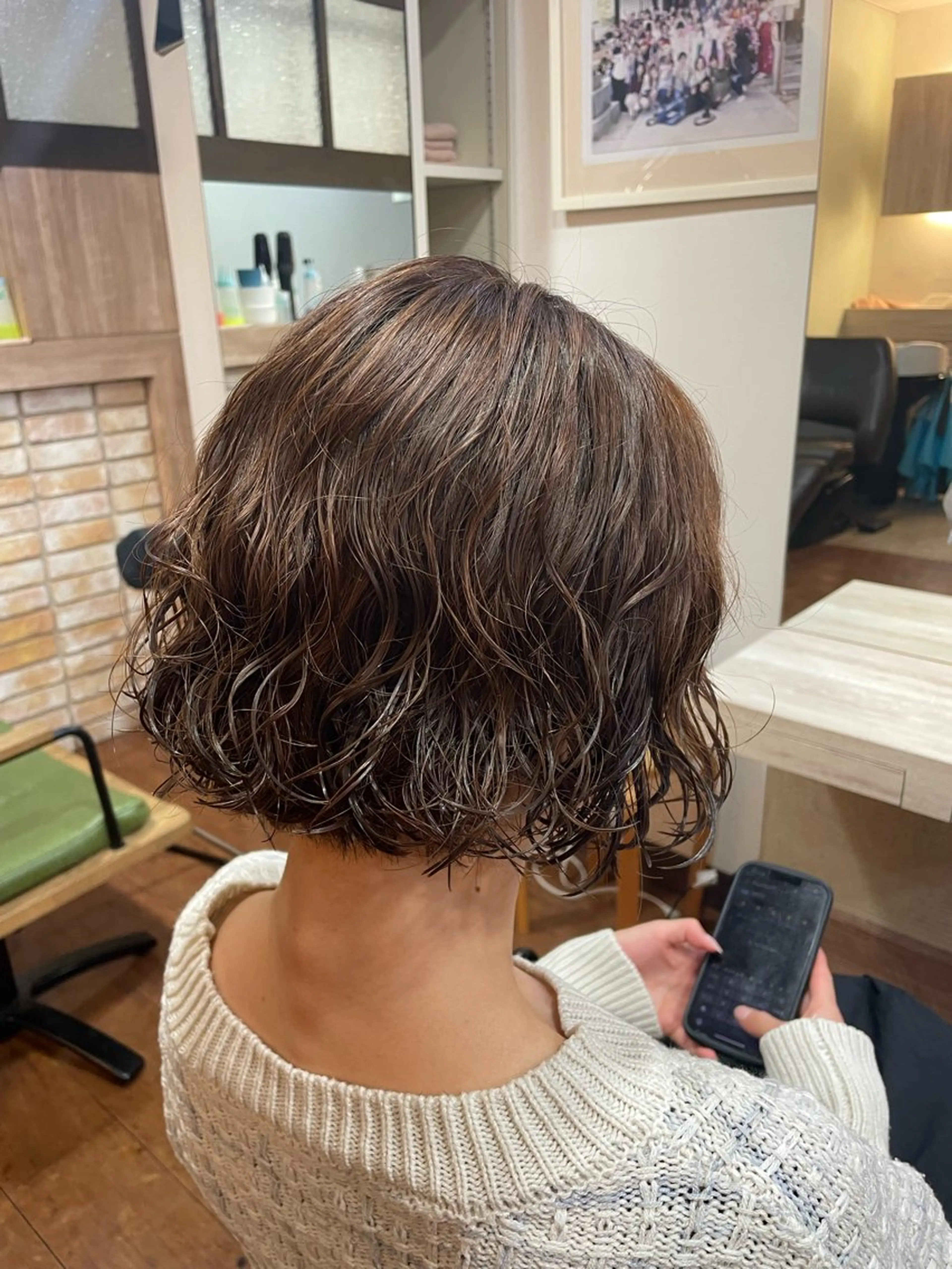 ショート パーマ 馬越 優のヘアスタイル