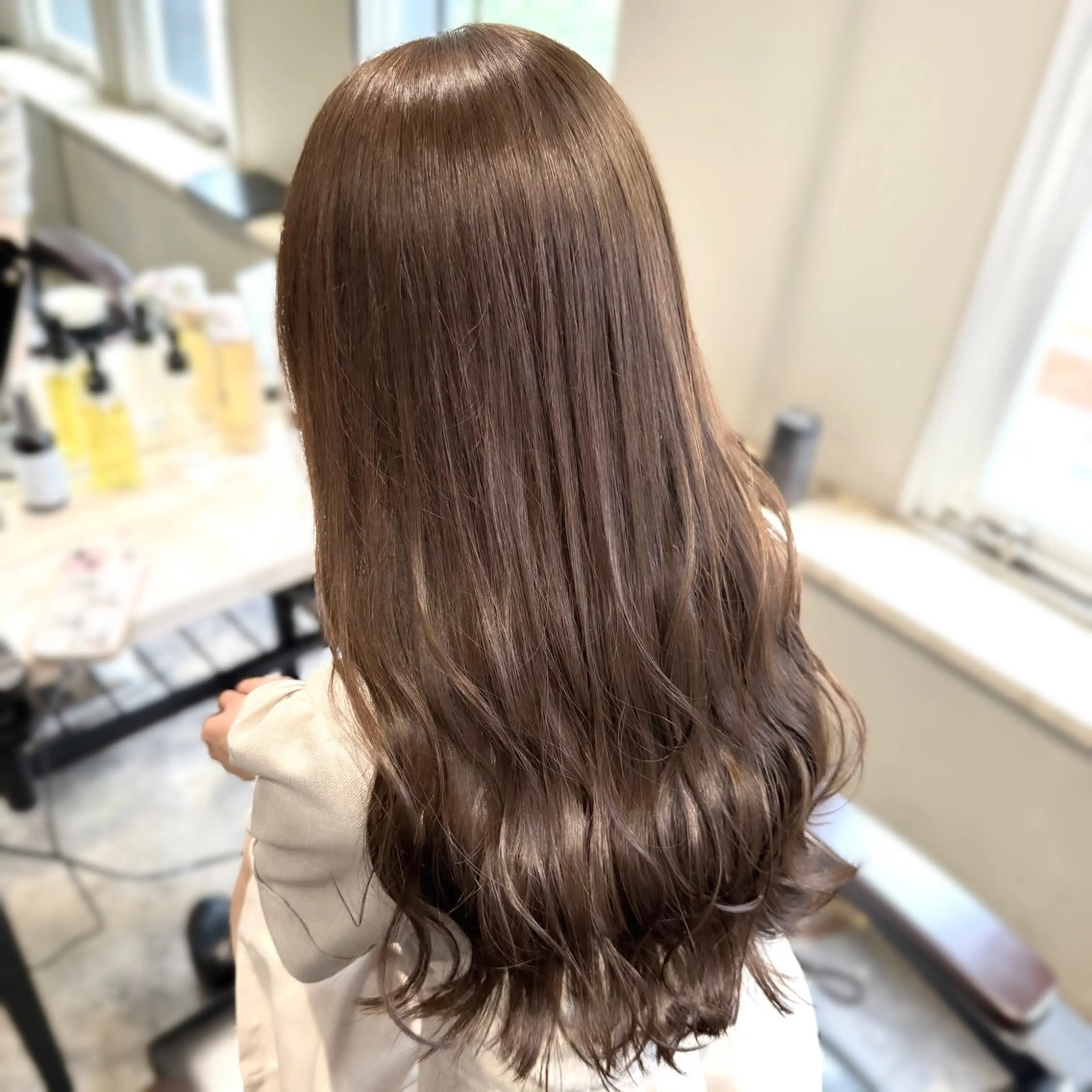 ロング カラー ヘアカラー ハイトーン･髪質改善 MIOKAのヘアスタイル