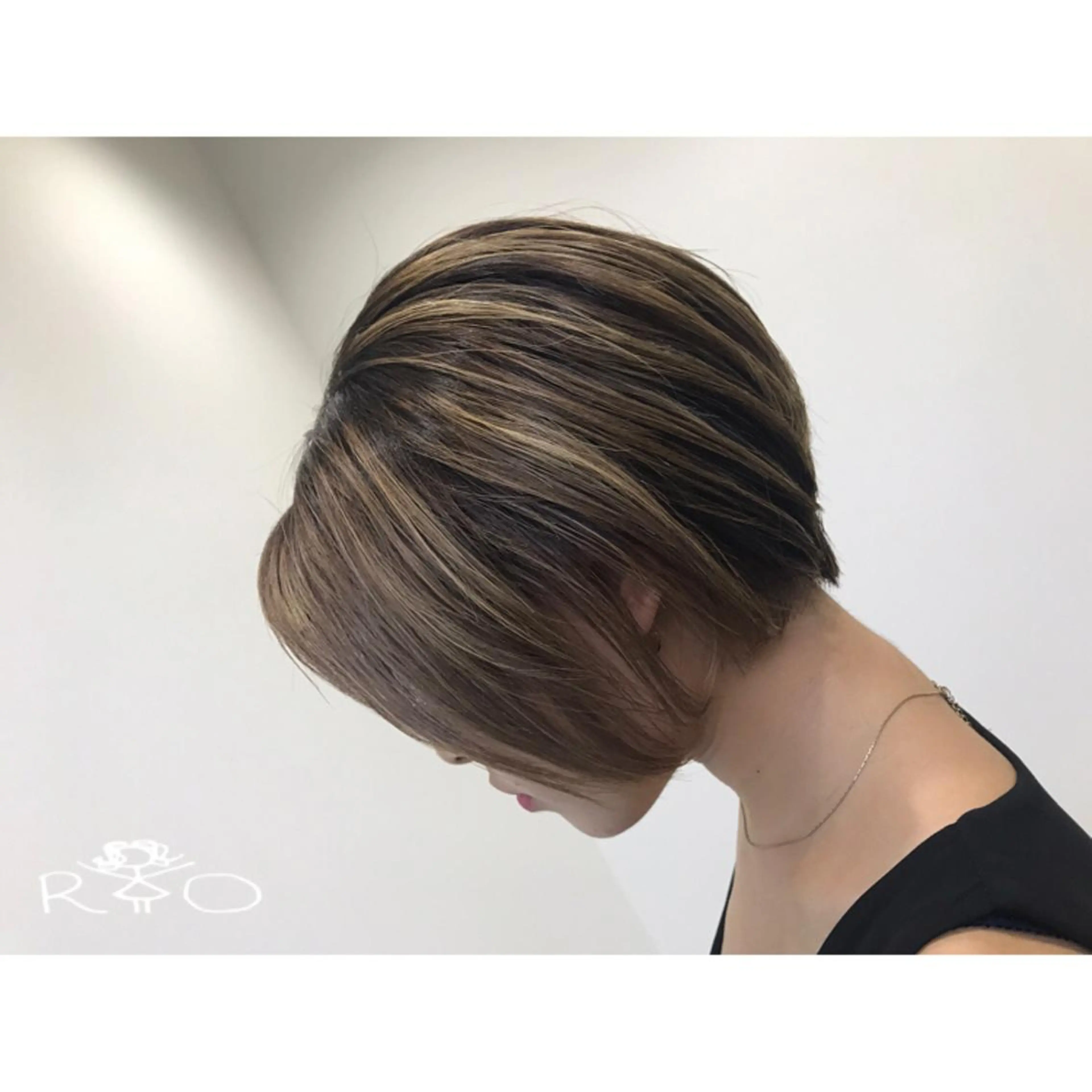 ショート 透明感×髪質改善🧸 韓国ヘア　武田涼のヘアスタイル