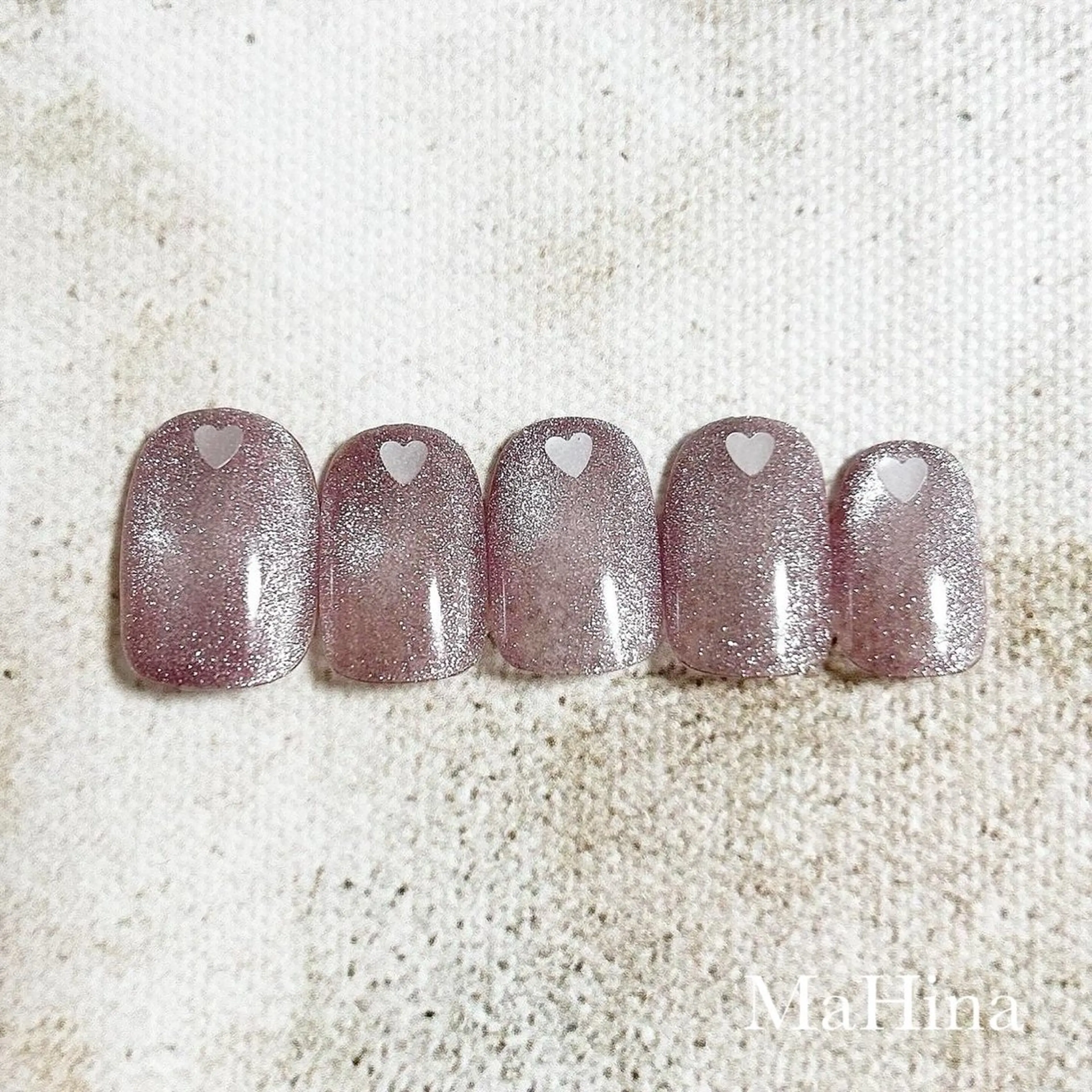 ネイル ハート ホログラムネイル マグネットネイル ハンドネイル Healing Salon...MaHina(マヒナ)所属・MaHina🌙 salonのネイルデザイン