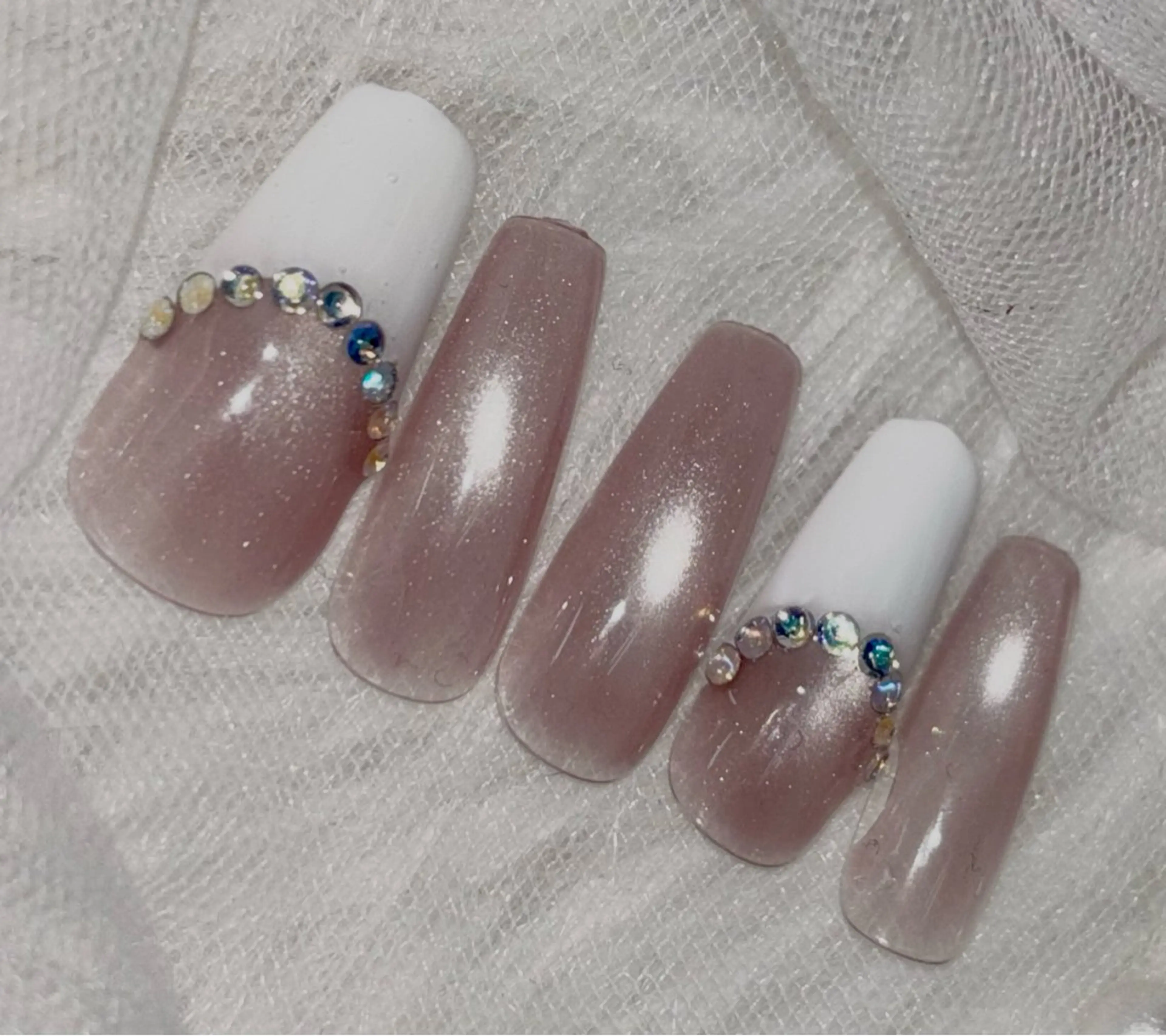 ネイル アートネイル ラメ(グリッター) マグネットネイル 冬ネイル ハンドネイル SERINA NAILのネイルデザイン