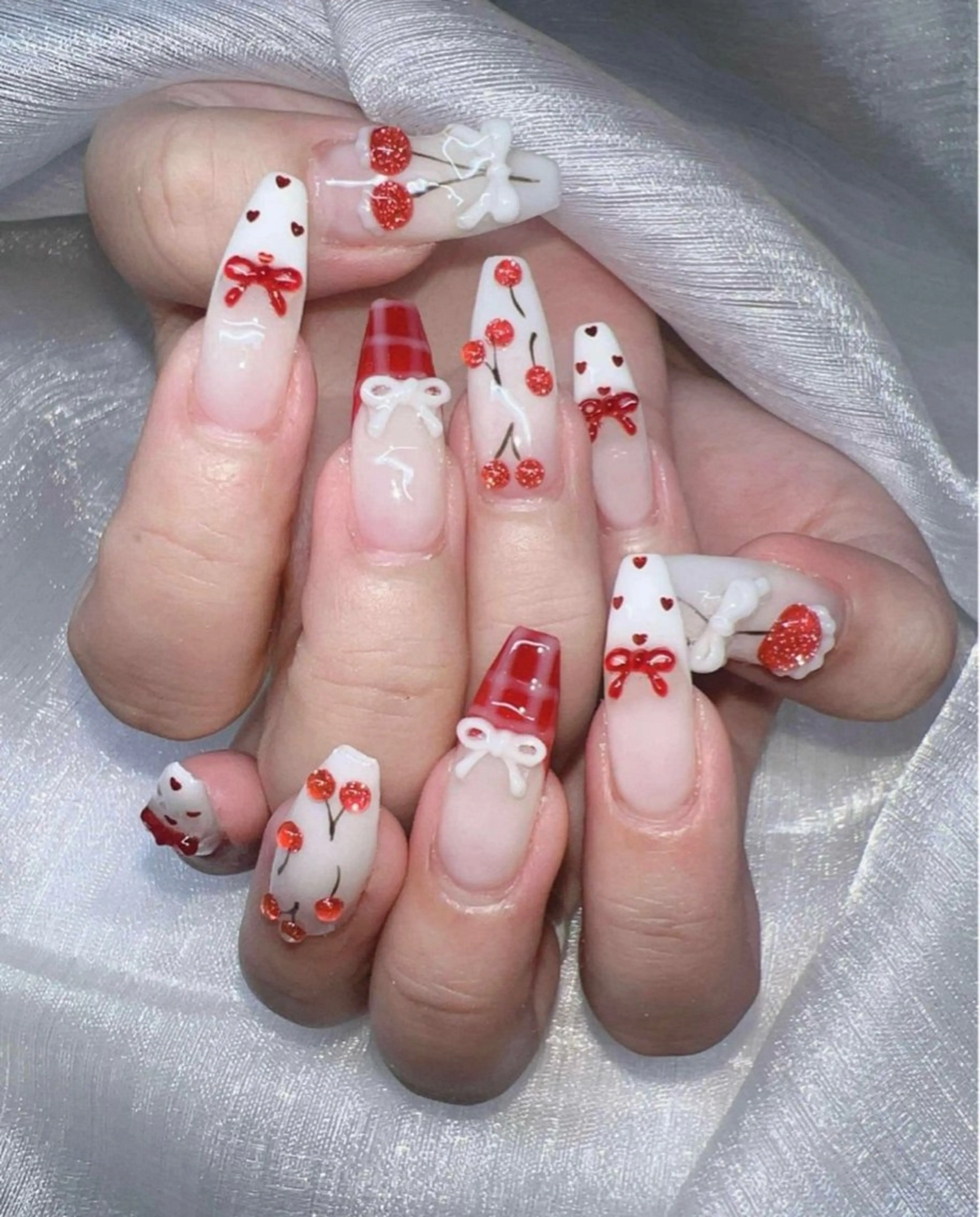 ネイル アートネイル フレンチネイル ジェルネイル 韓国ネイル マグネットネイル ハンドネイル Lenie Nail okubo所属・Lenie Nail Okuboのネイルデザイン