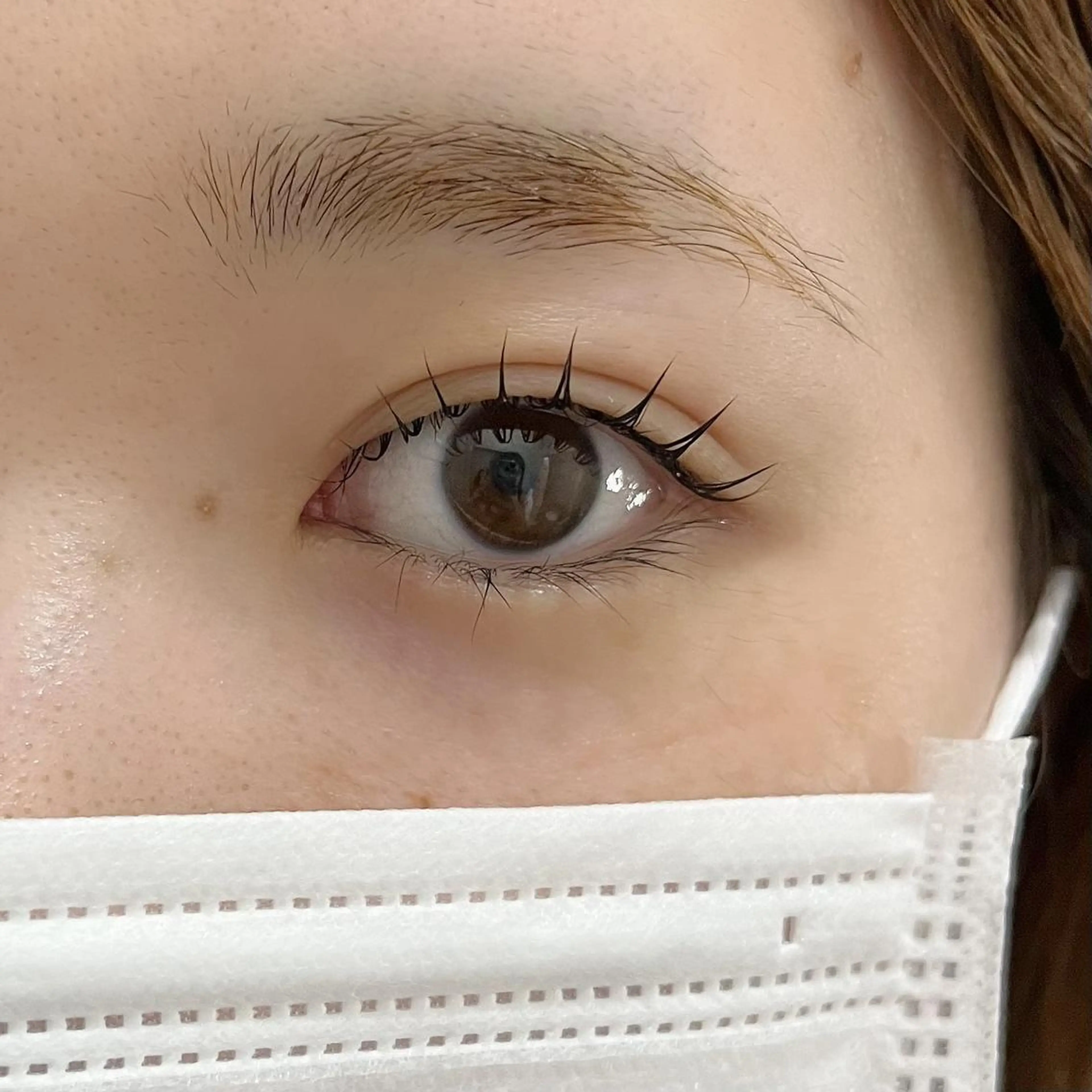 マツエク・マツパ 束感まつ毛 韓国風マツエク まつげパーマ 一重×まつ毛パーマ ワンホンマツエク マツパ ブリーチなしカラー ダブルカラーエクステのヘアスタイル