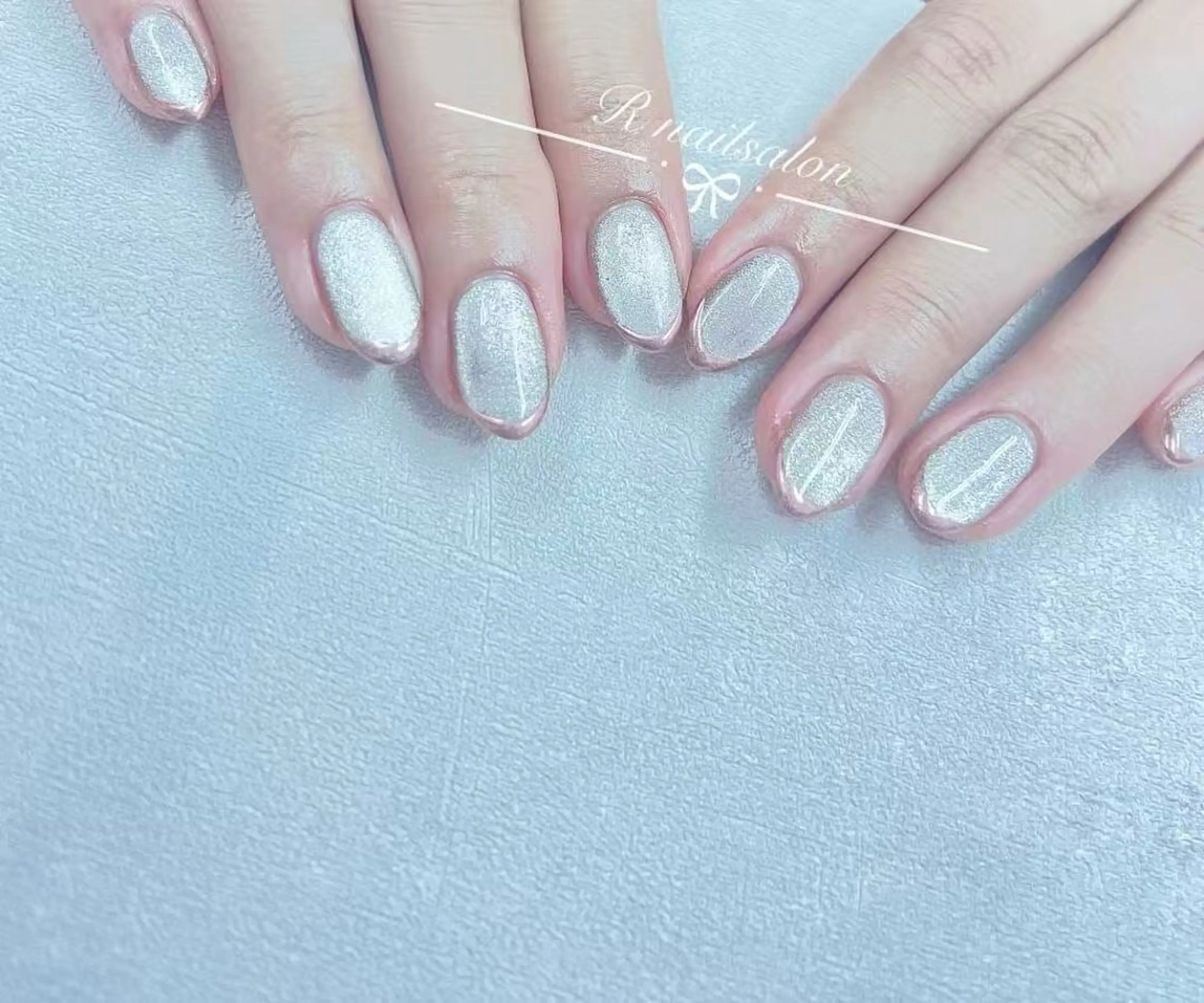 ミディアム ハンドネイル R NAILSALONのネイルデザイン
