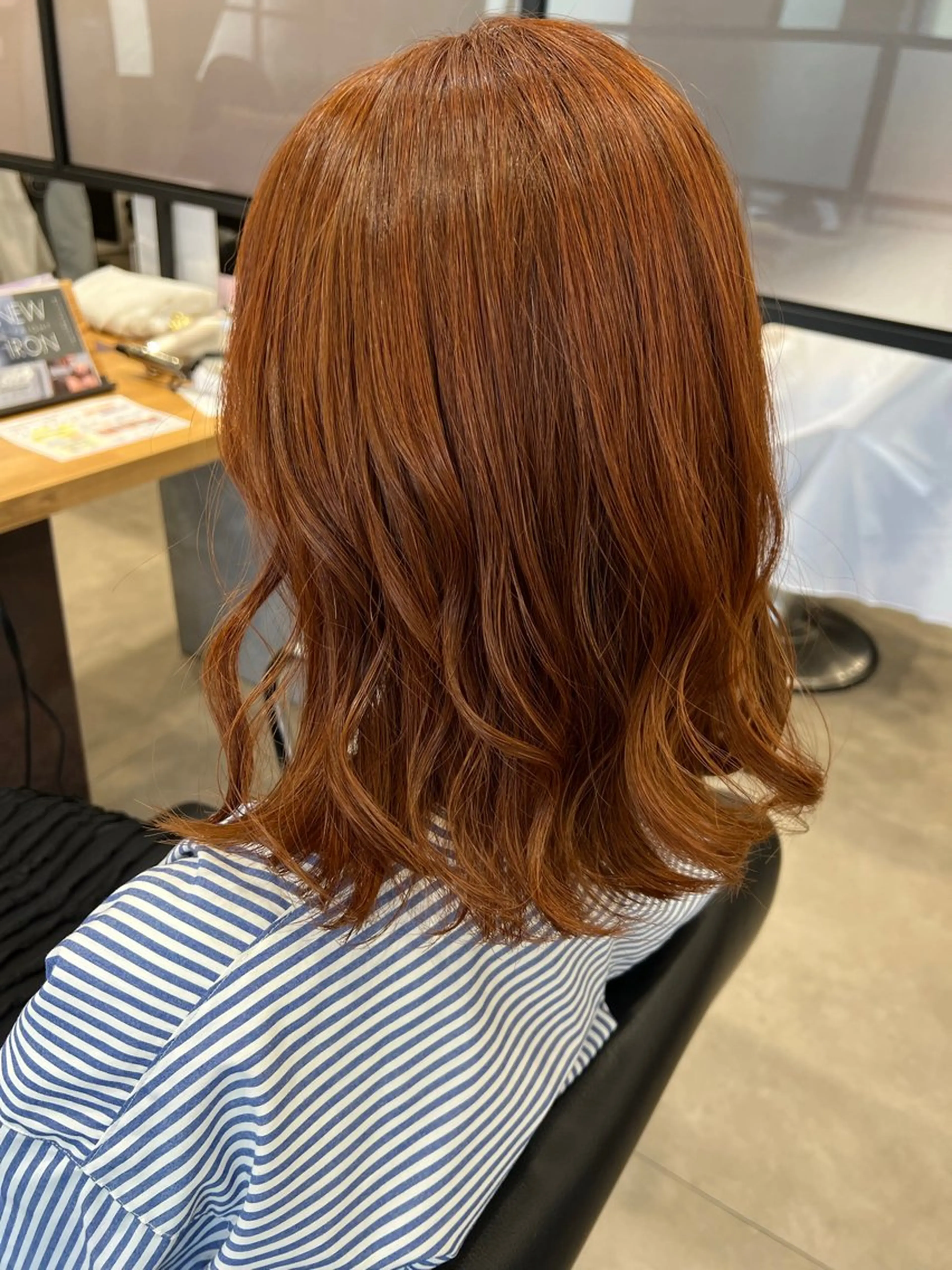 ミディアム カラー ブリーチ ブリーチなしカラー オレンジ カット ヘアカラー ブランシェ小幡駅前店 森樹のヘアスタイル