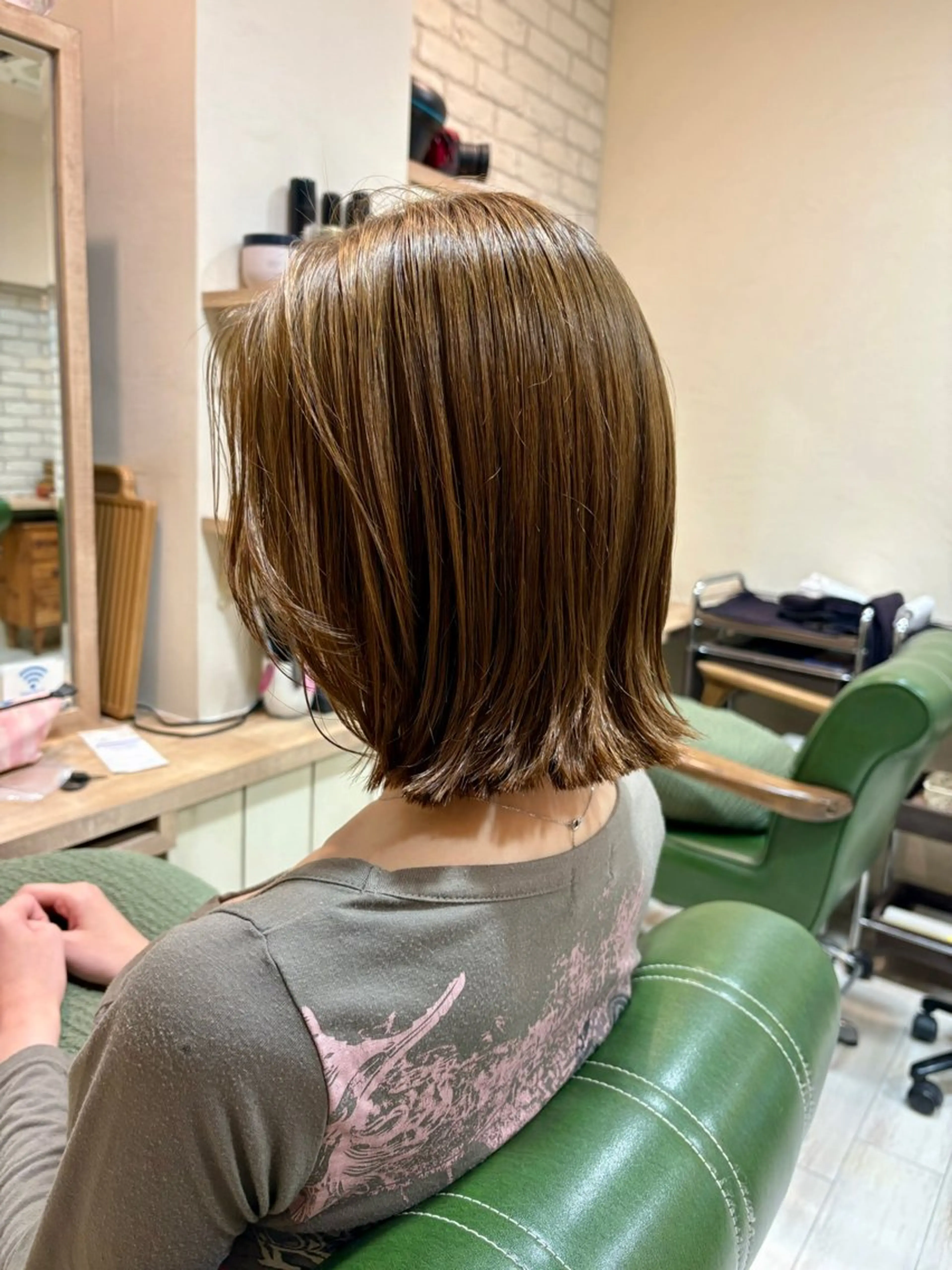 ミディアム カラー ベージュカラー 透明感カラー カット ヘアカラー トリートメント 清水 有実子のヘアスタイル