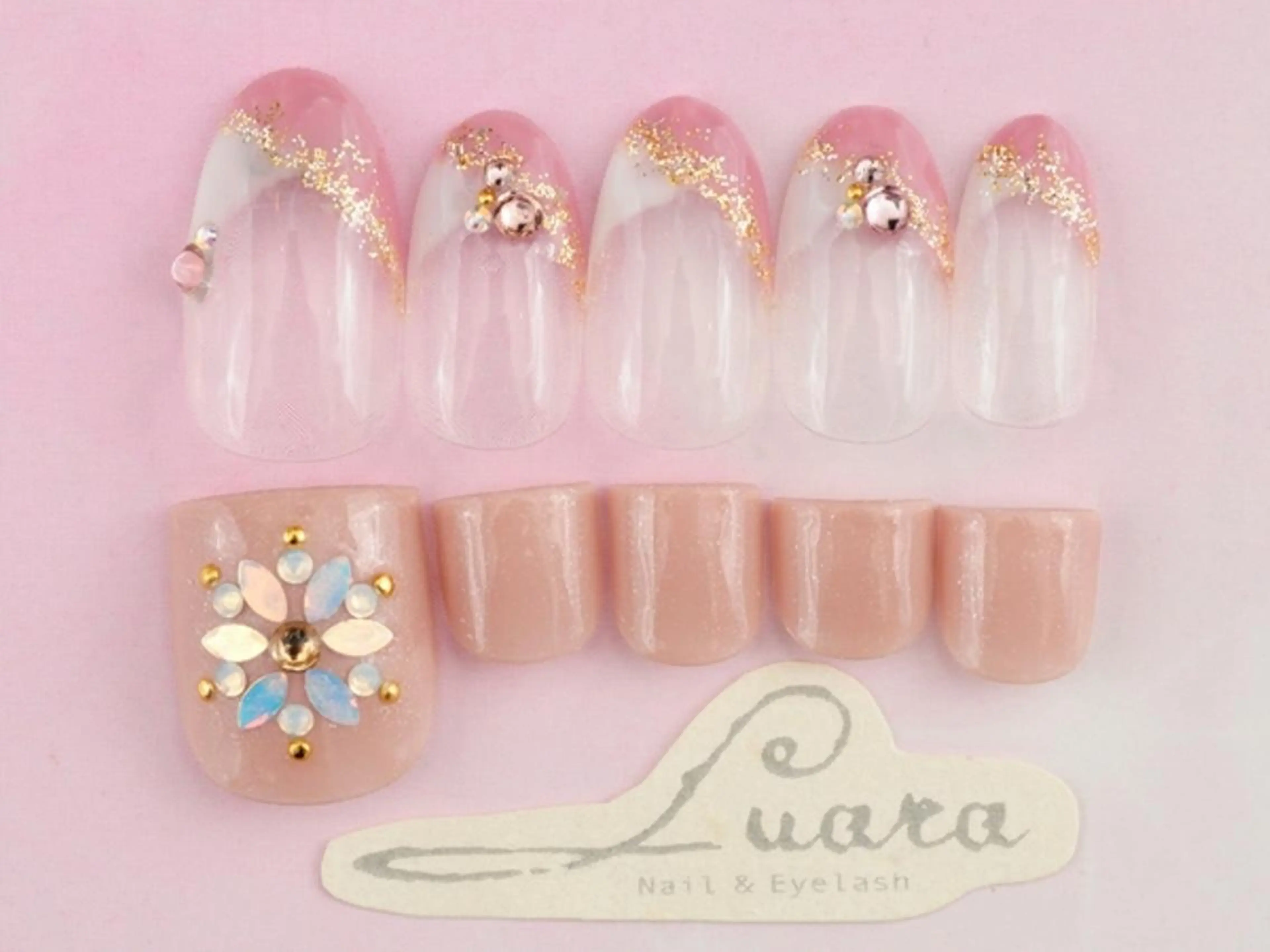 ネイル Luara ルアラのネイルデザイン