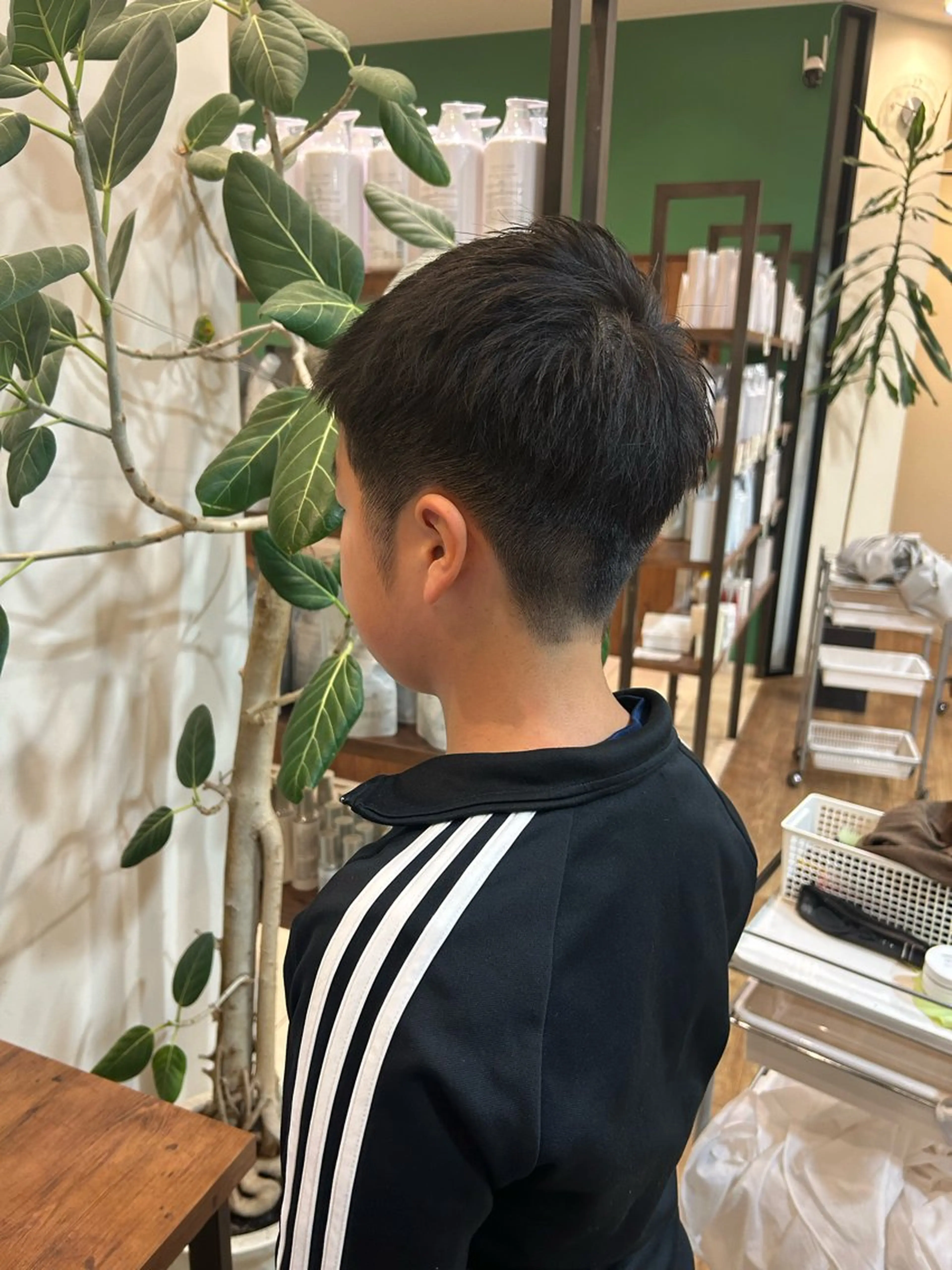 メンズ キッズ カット 水木 里咲のヘアスタイル