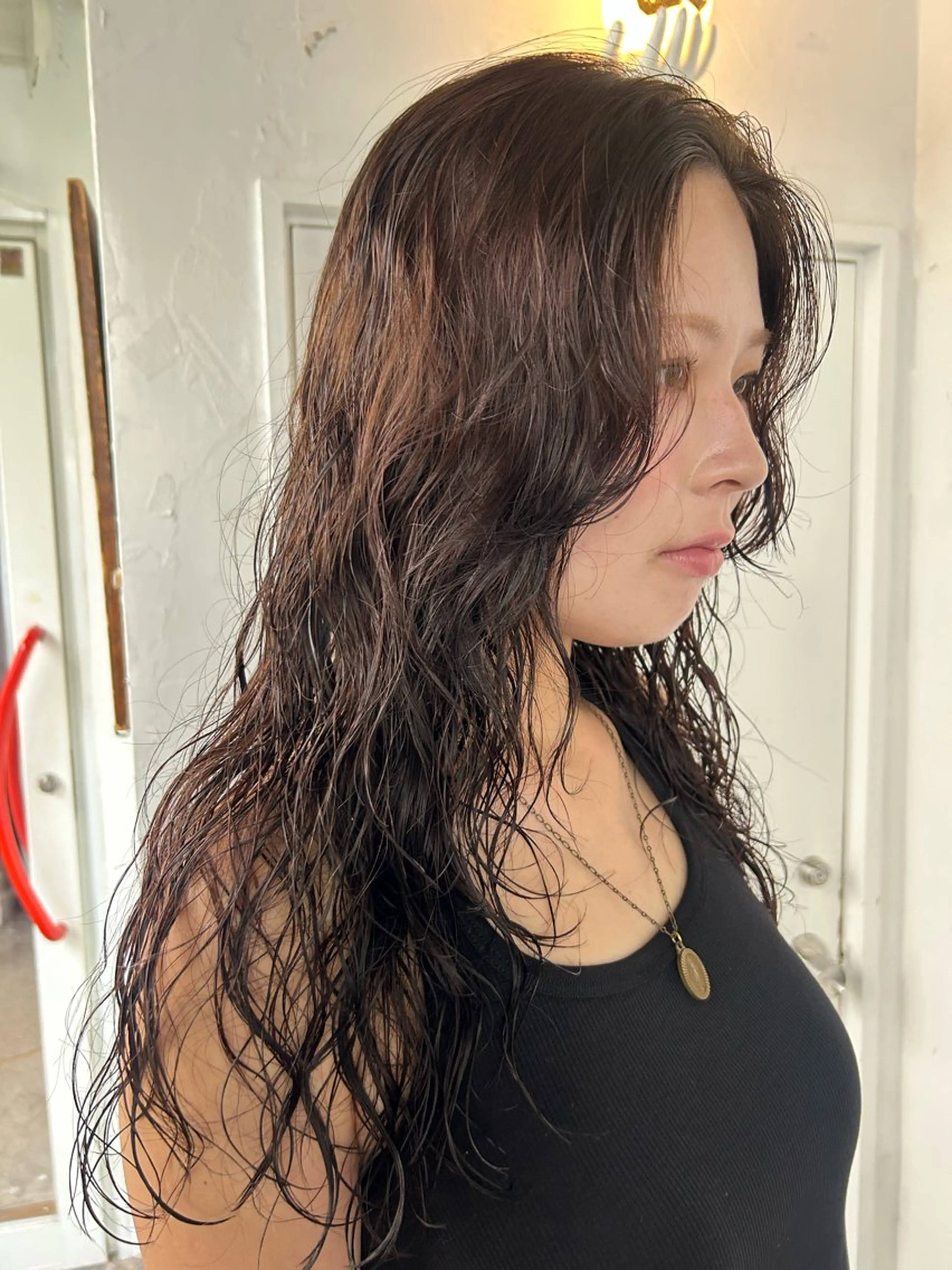 ロング カラー パーマ ブラウンカラー オリーブブラウン ロング カット ヘアカラー パーマ 小川真歩/パーマ /暖色オリーブのヘアスタイル