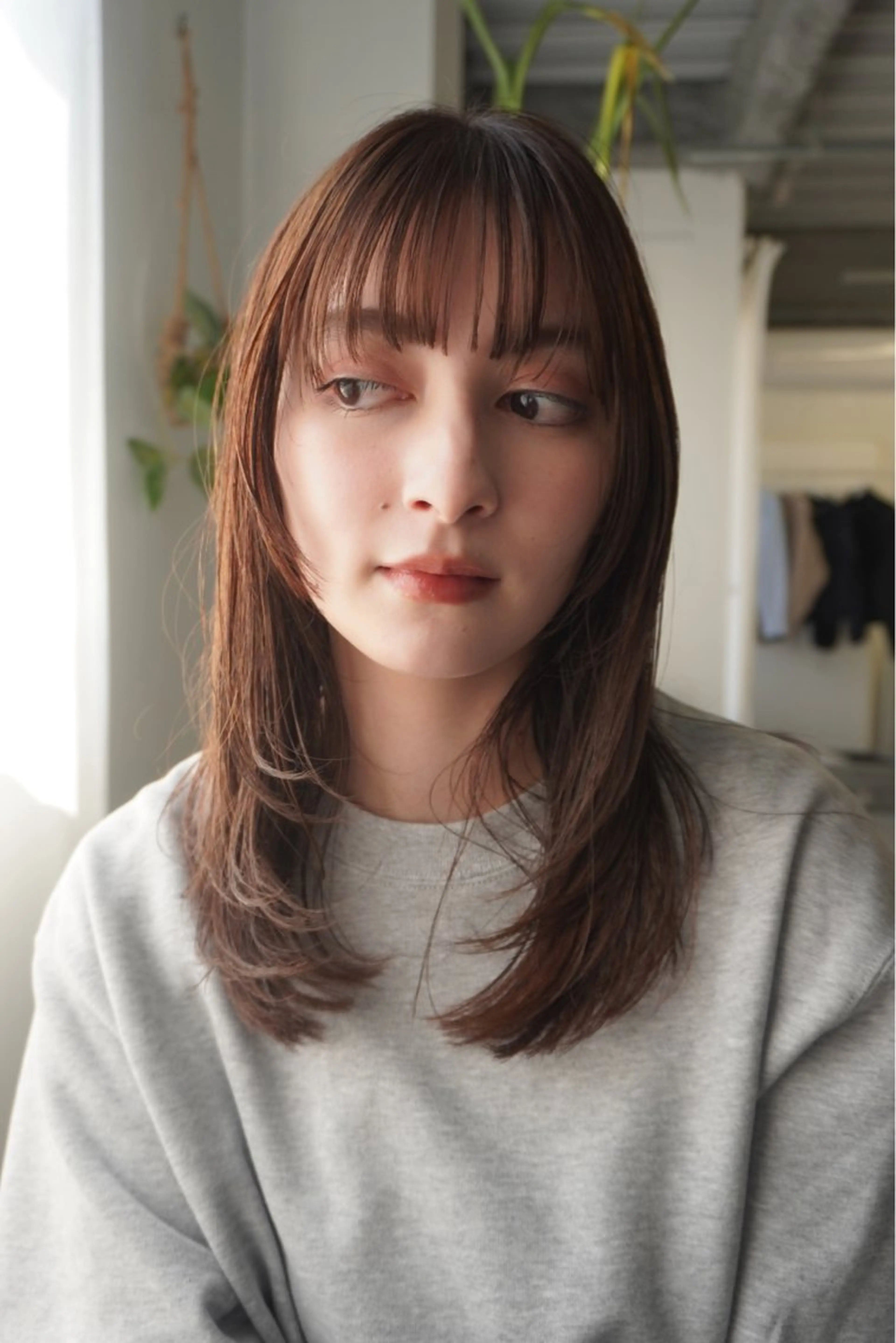 ミディアム カラー レイヤーカット カット ヘアカラー トリートメント レイヤー／似合わせ TAKUYAのヘアスタイル