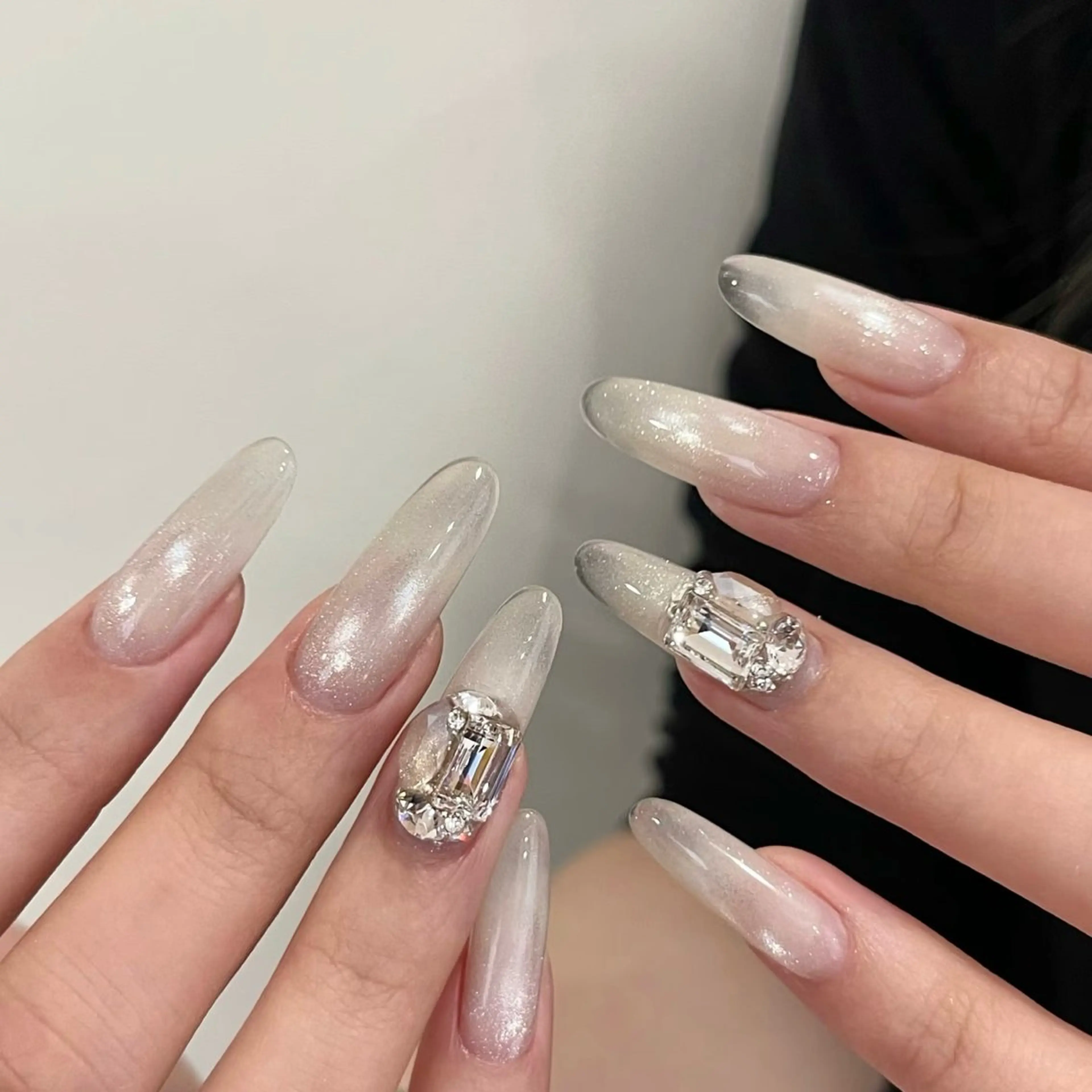 ネイル ハンドネイル もも モモのネイルデザイン