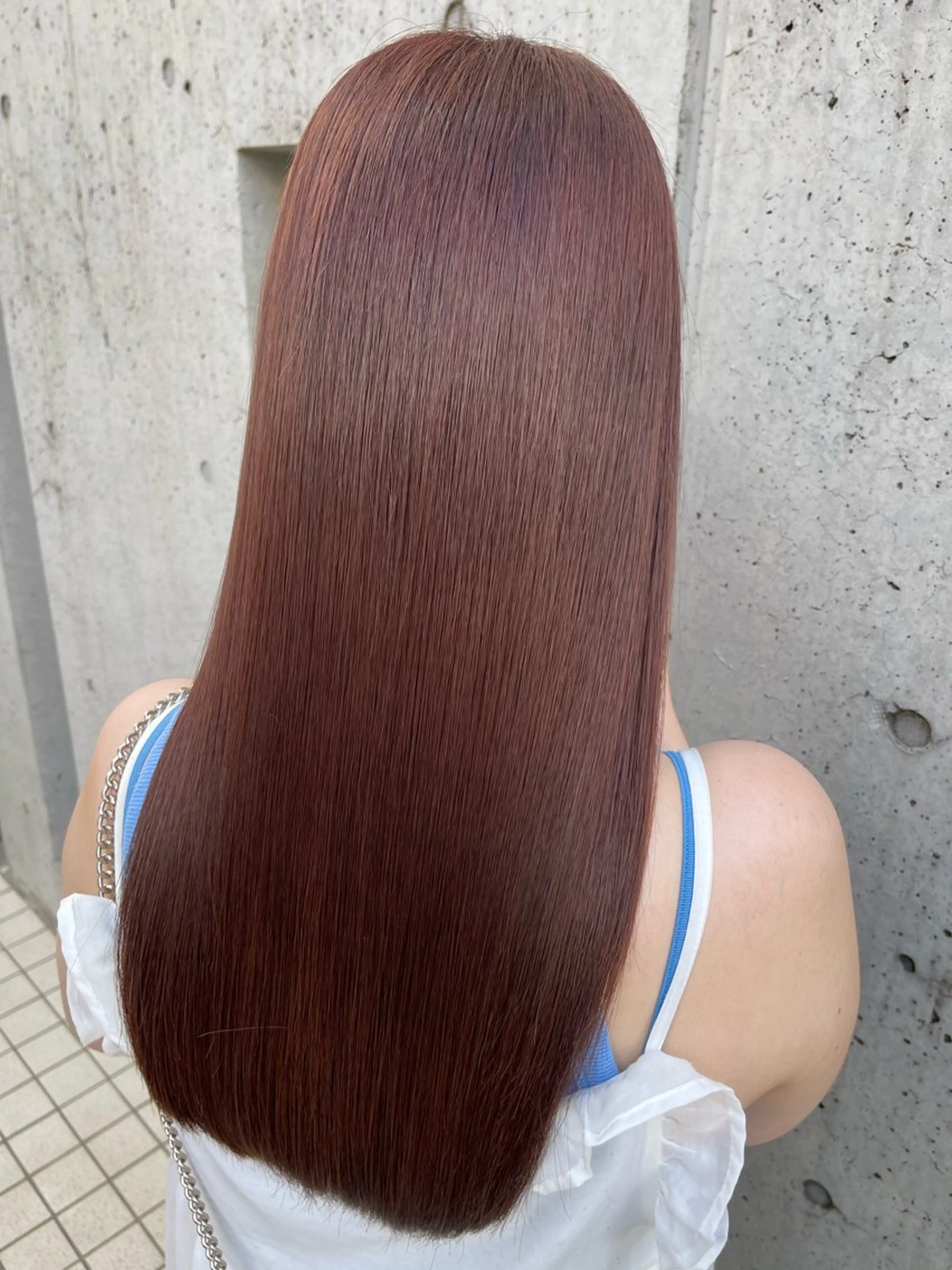 ロング カラー 崎山 紗吏のヘアスタイル