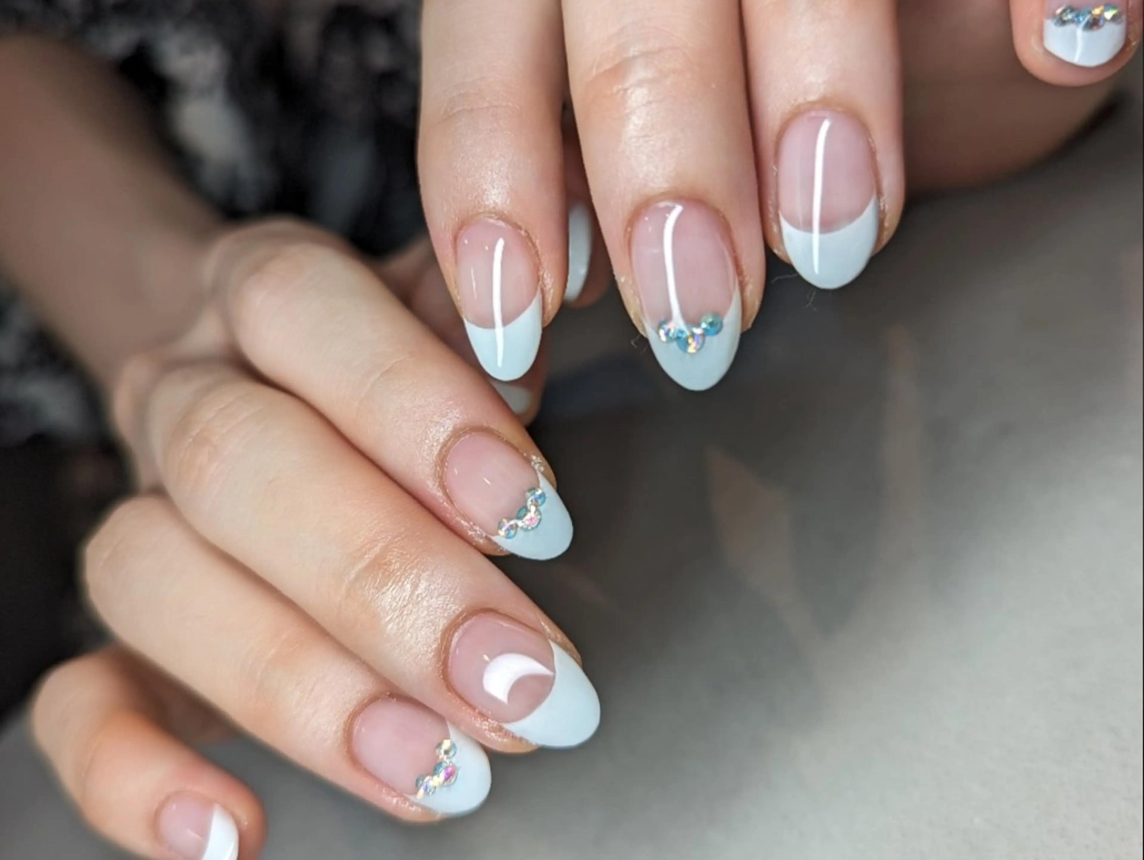 ネイル フレンチネイル ハンドネイル Nailsalon BEeR。のネイルデザイン