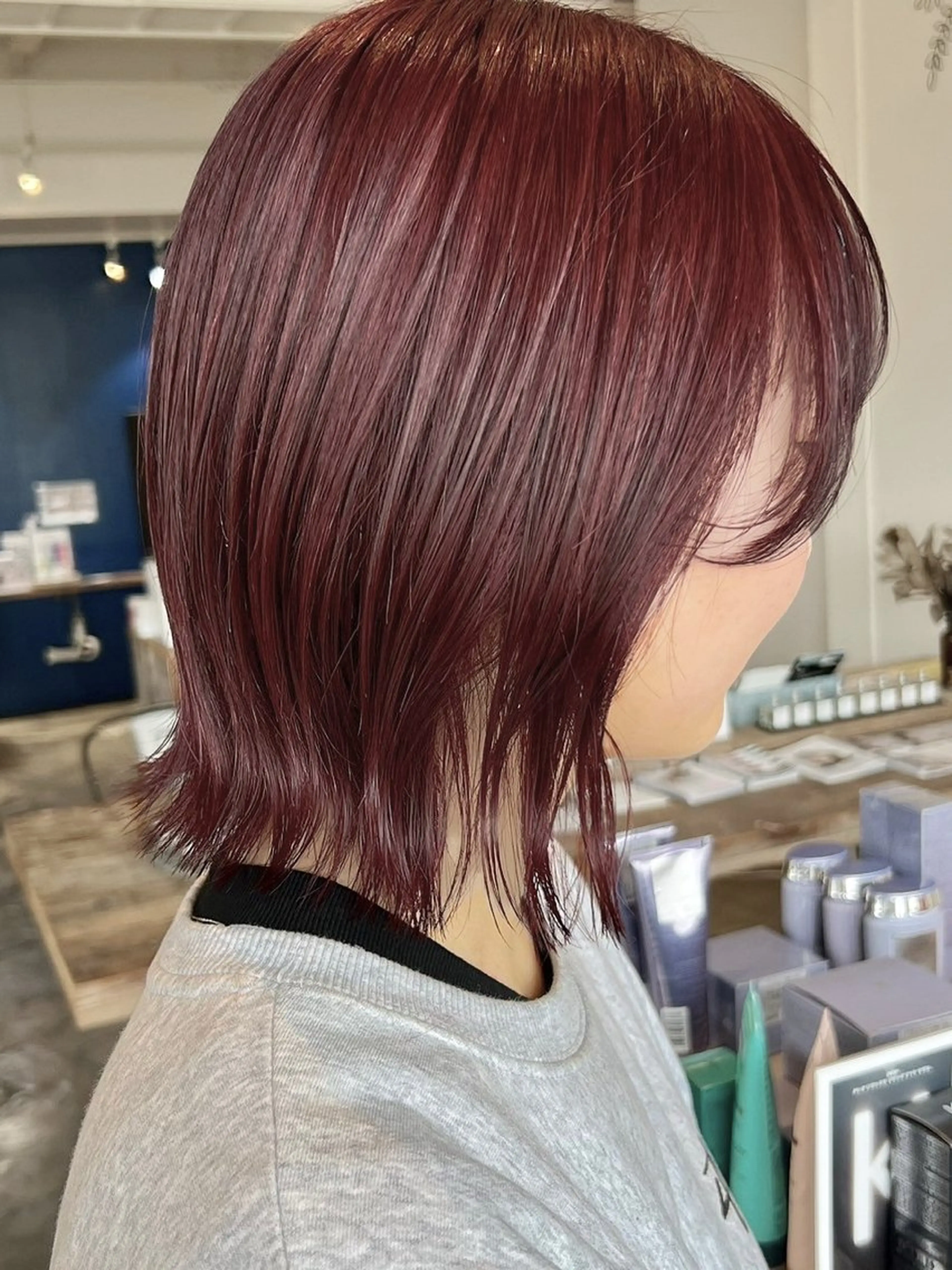 ショート カラー カット ヘアカラー トリートメント 1005mille cinq所属・岸下 理緒のヘアスタイル