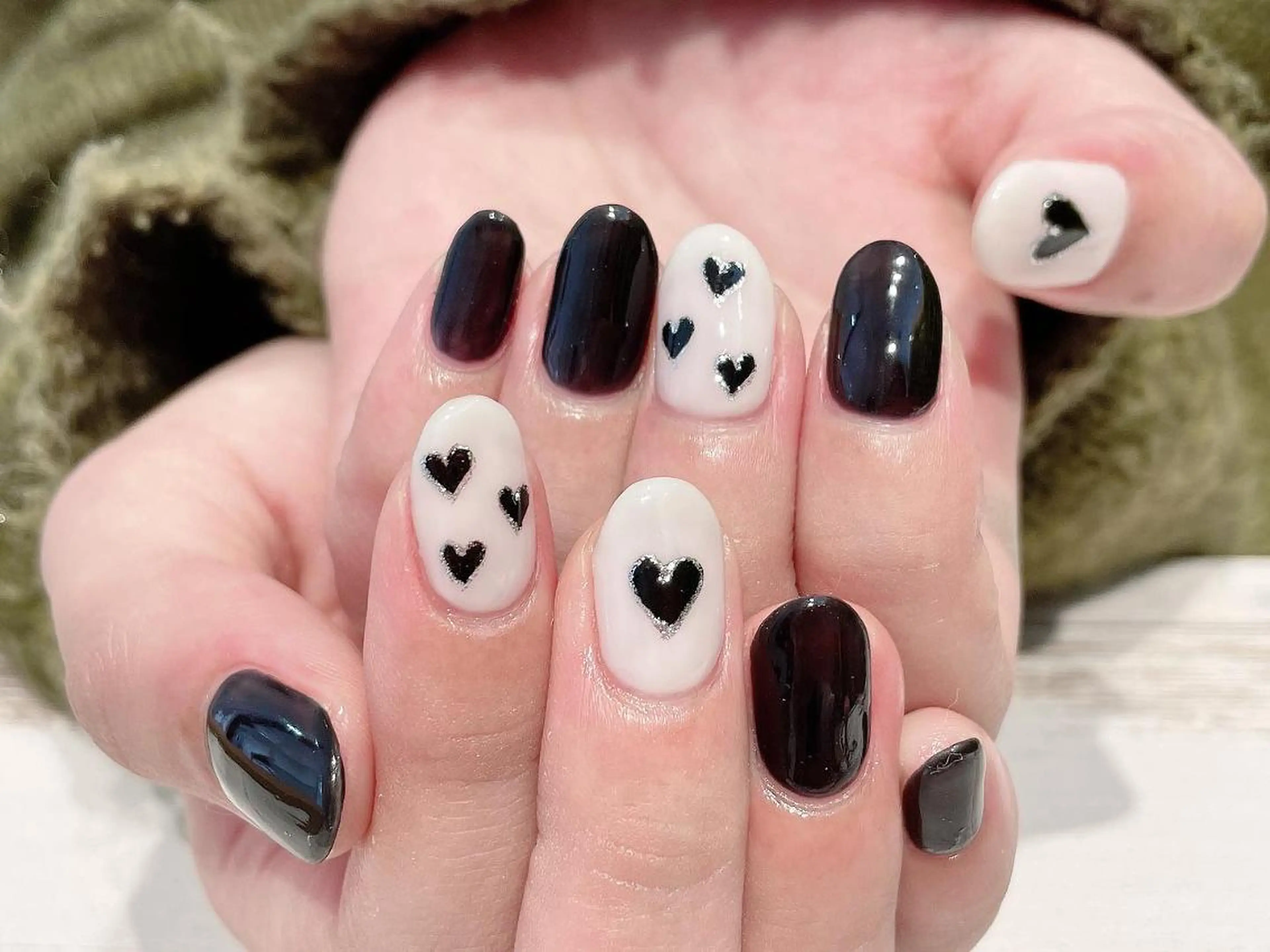 ネイル マツエク・マツパ まつげパーマ ボリュームラッシュ ジェルネイル ハート ニュアンスネイル 髙橋 敦子のマツエク・マツパデザイン